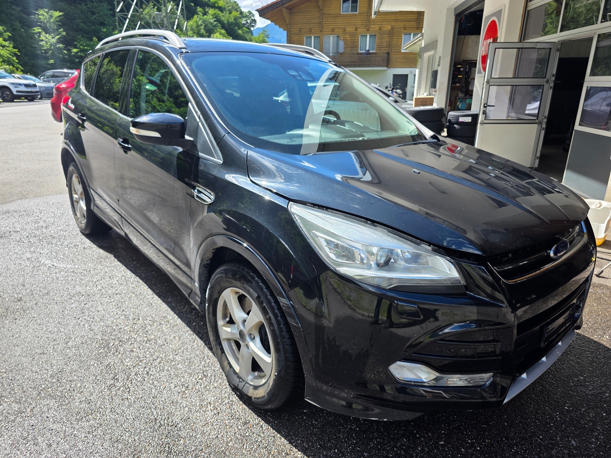 FORD Kuga 2.0 TDCi 4x4 — zdjęcie 3