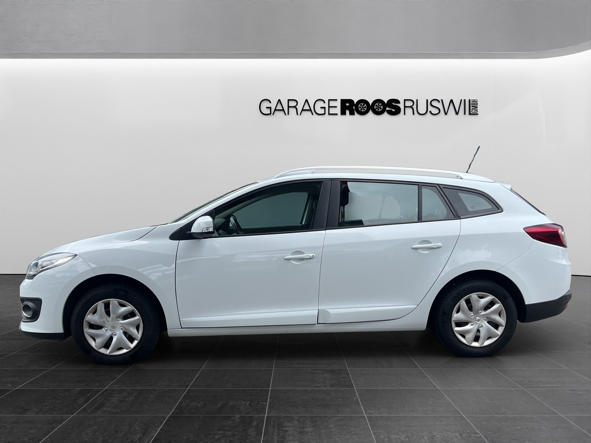 RENAULT Megane dCi110 — zdjęcie 3