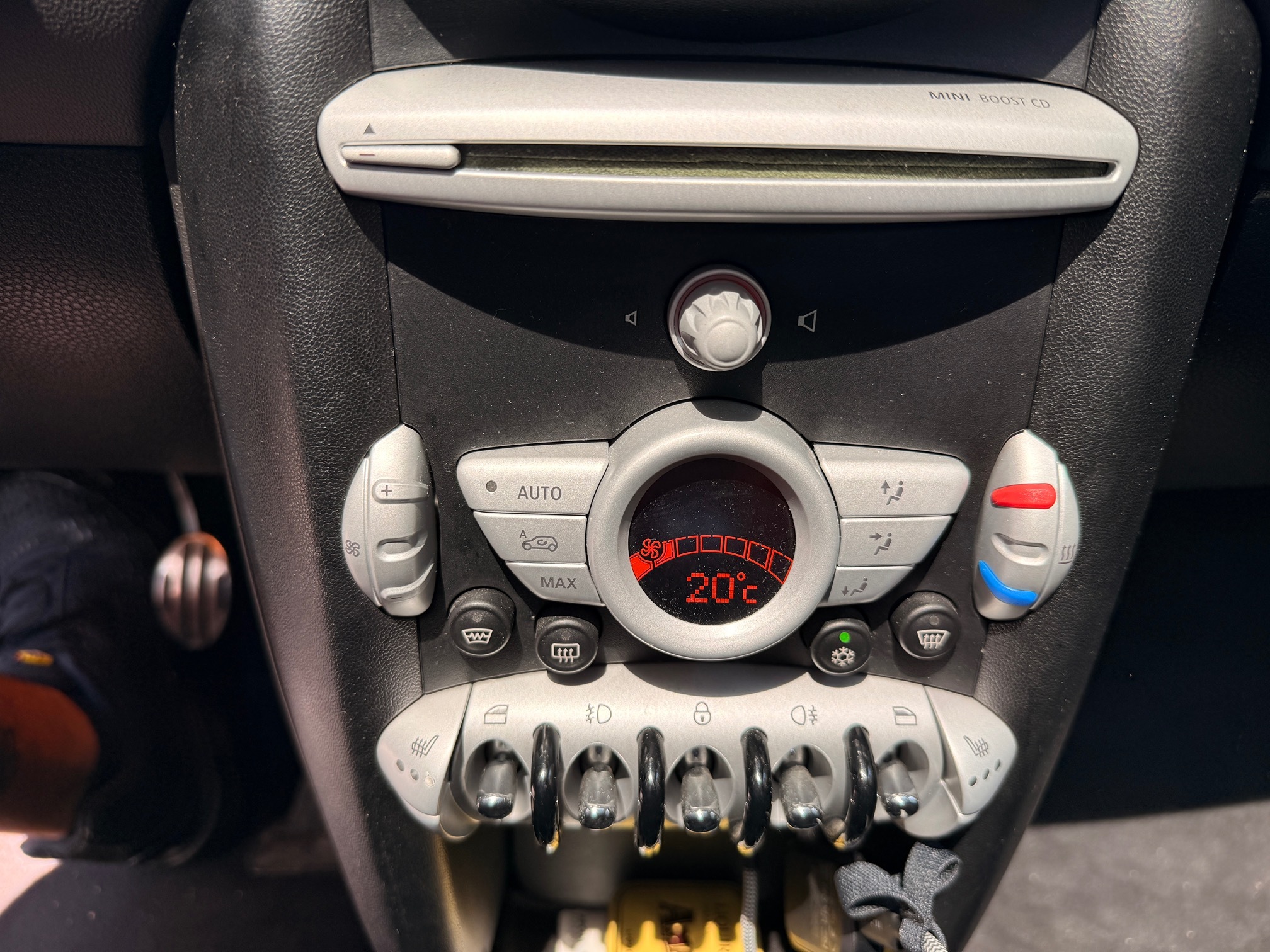 MINI Cooper S — zdjęcie 14