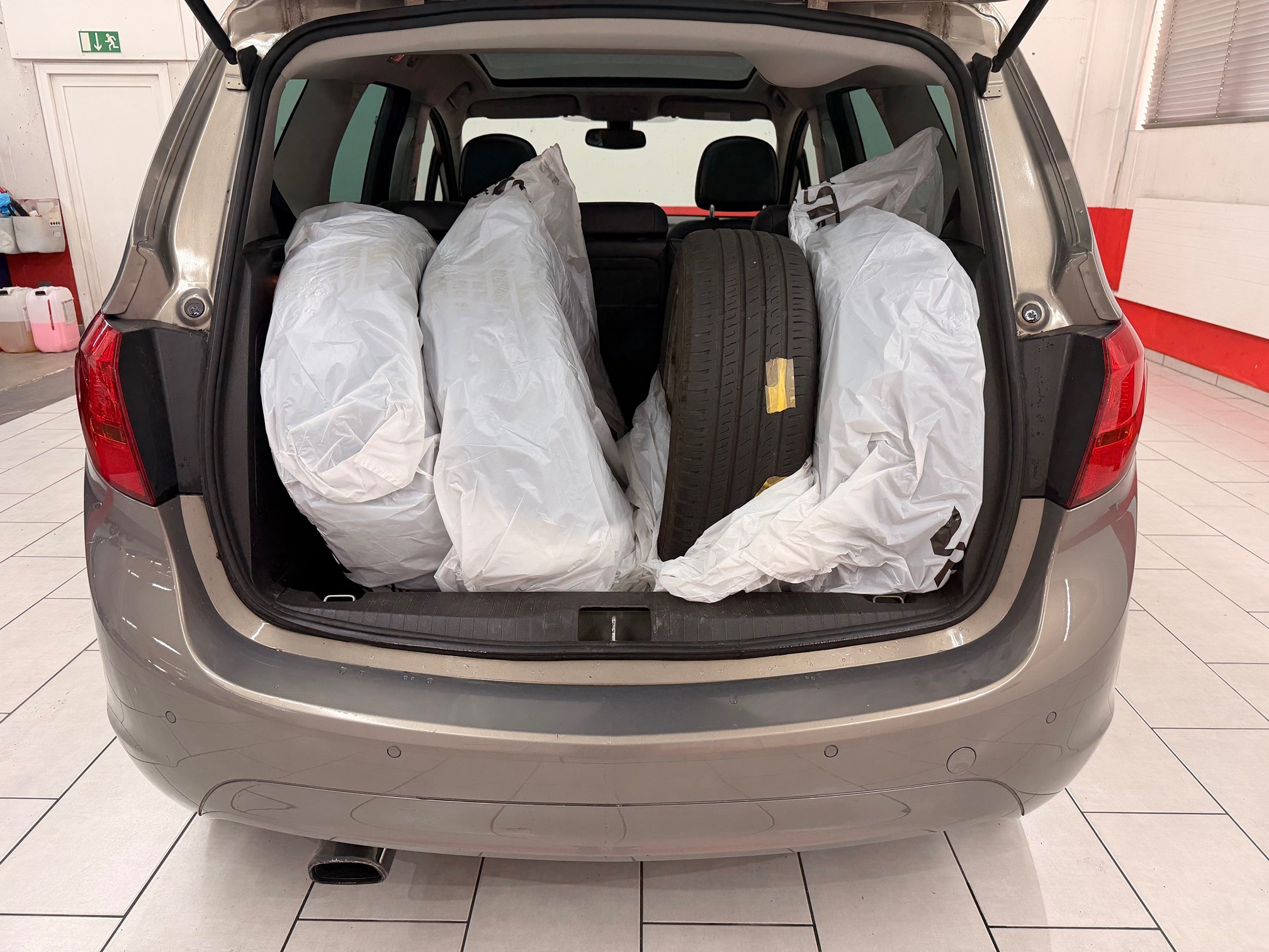 OPEL Meriva B 17DT Cosmo — zdjęcie 11