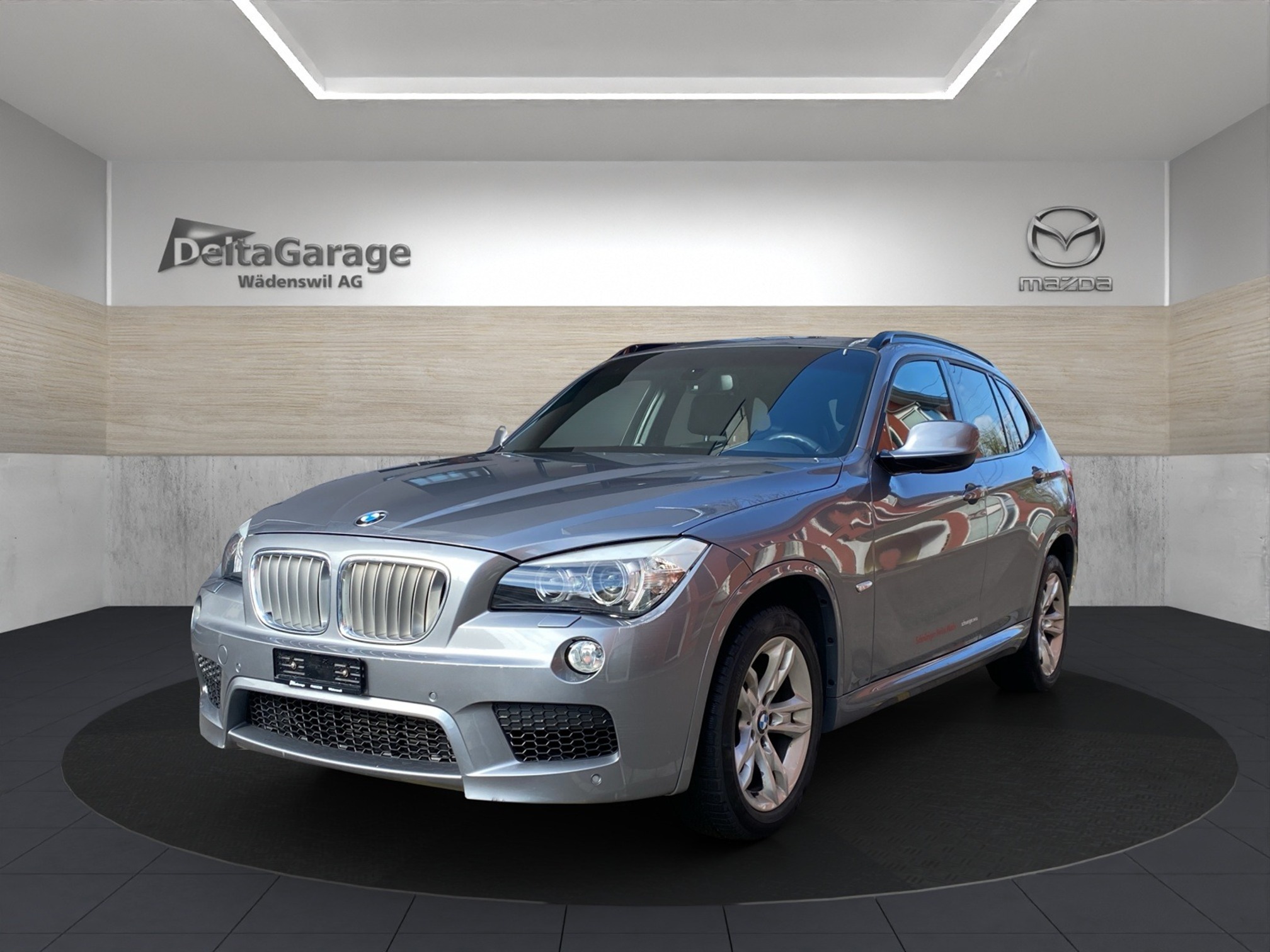 BMW X1 xDrive28i — zdjęcie 1