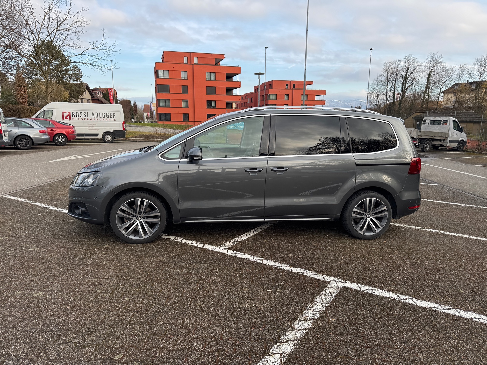 SEAT Alhambra 2.0TSI FR-LINE Facelift — zdjęcie 3