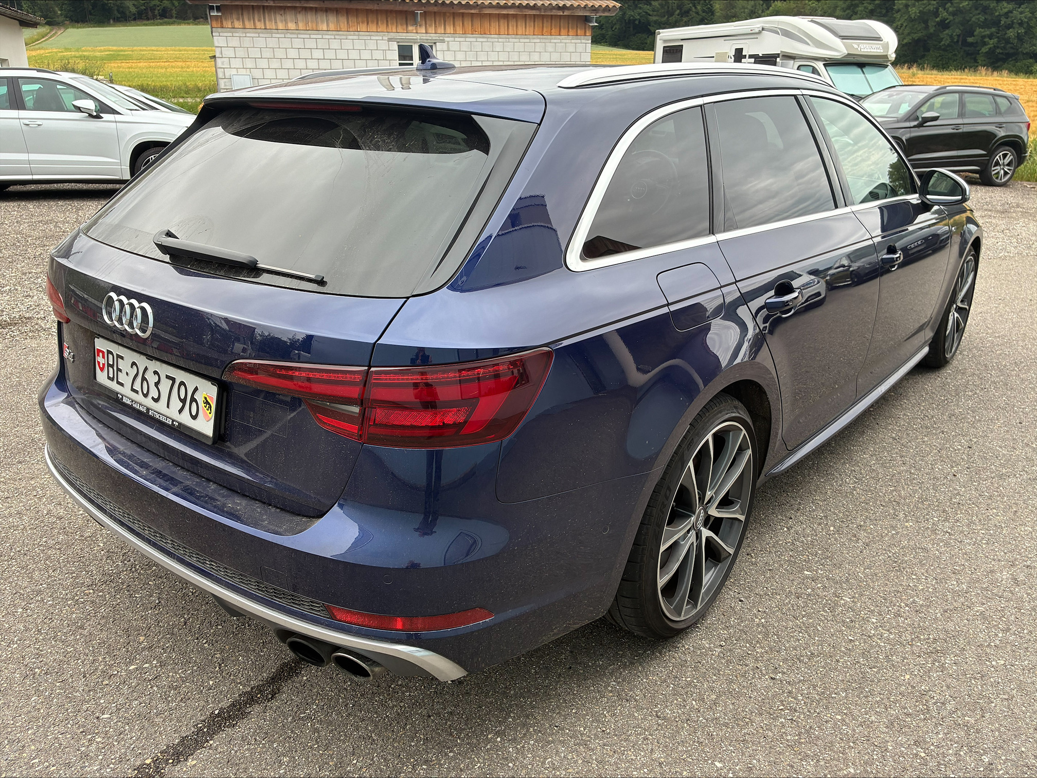 AUDI S4 Avant — zdjęcie 4