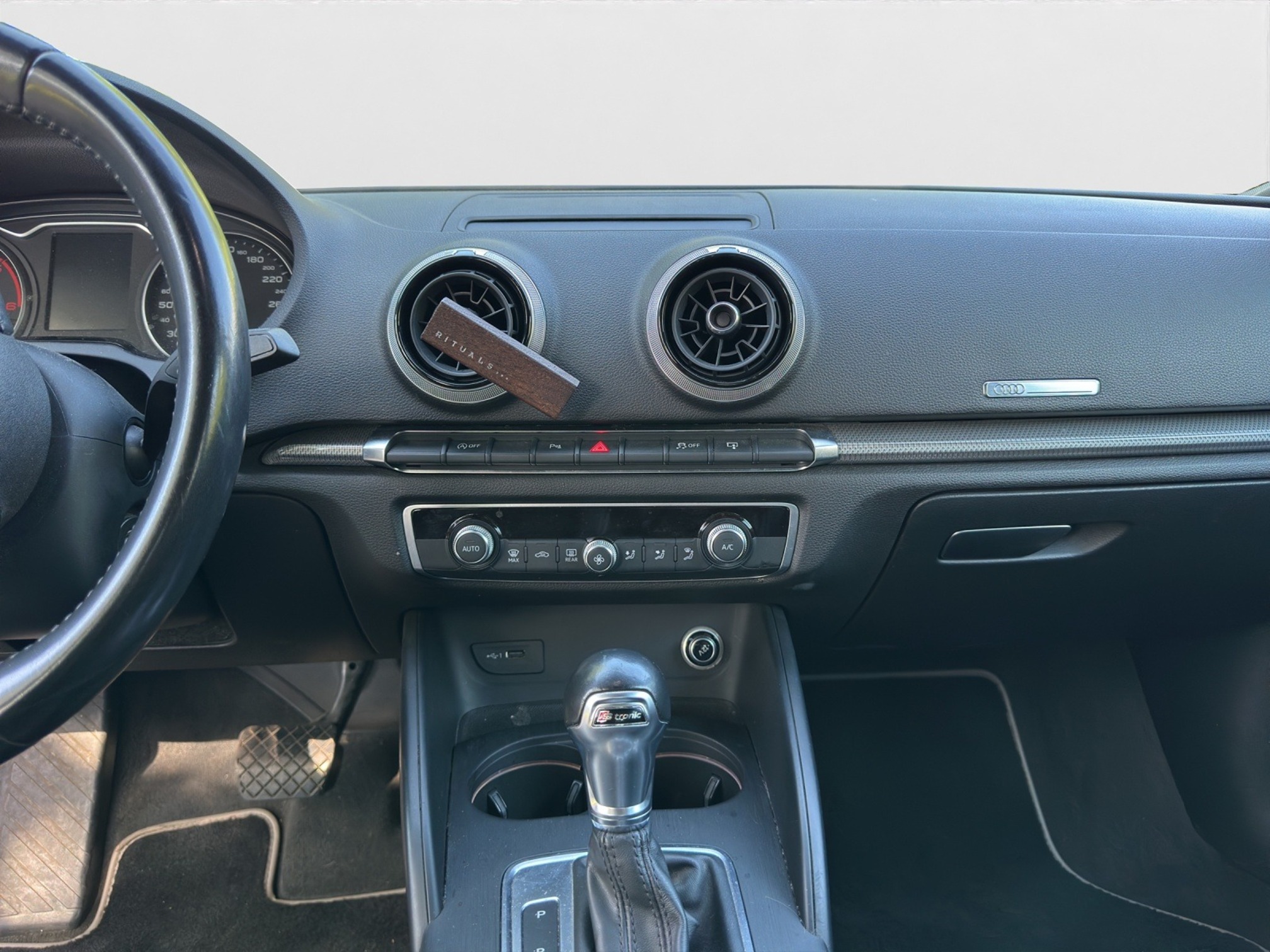 AUDI A3 — zdjęcie 13