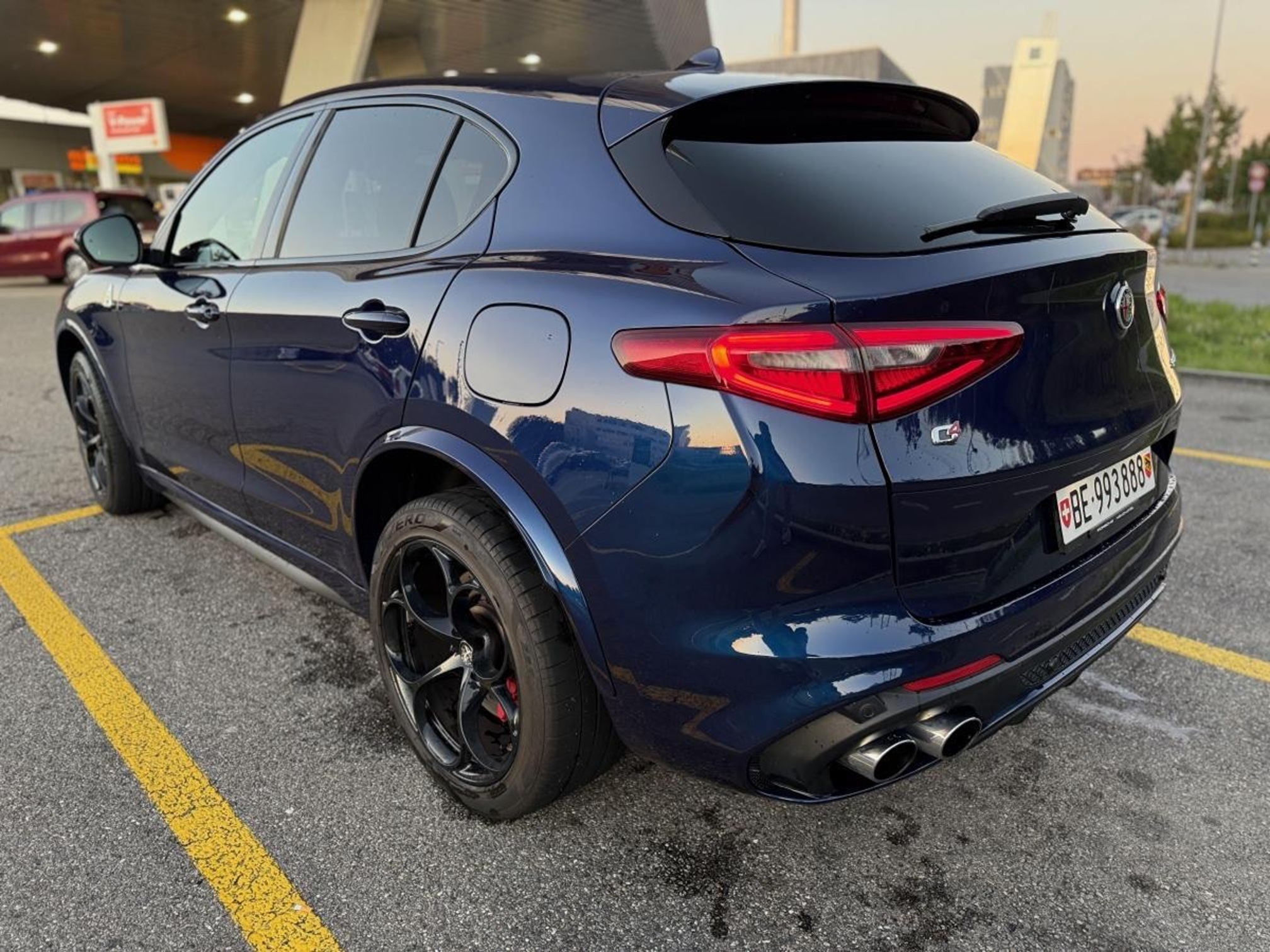ALFA ROMEO Stelvio2.9V6 Q4 — zdjęcie 15