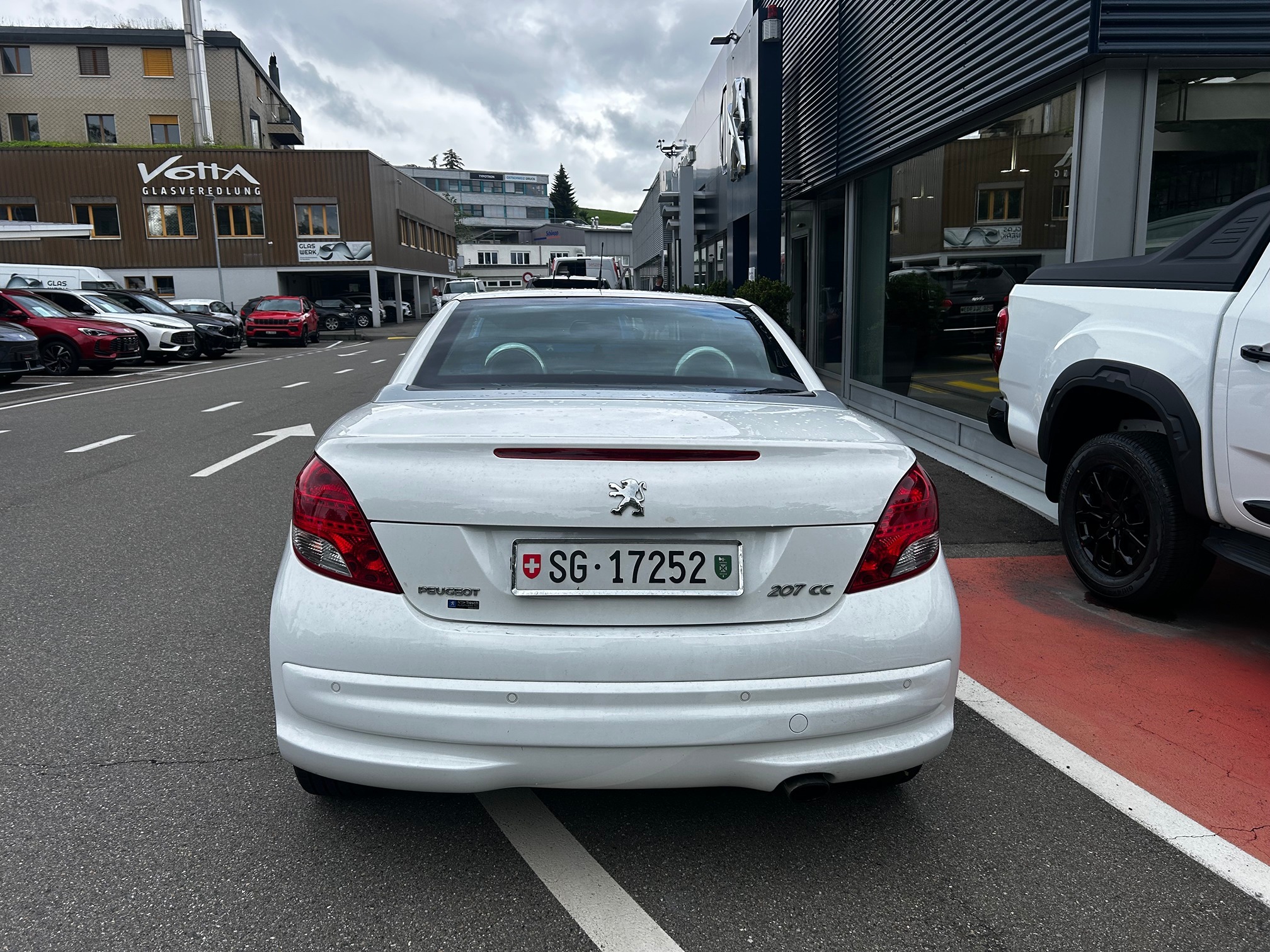 PEUGEOT 207 CC 1.6 Turbo — zdjęcie 5