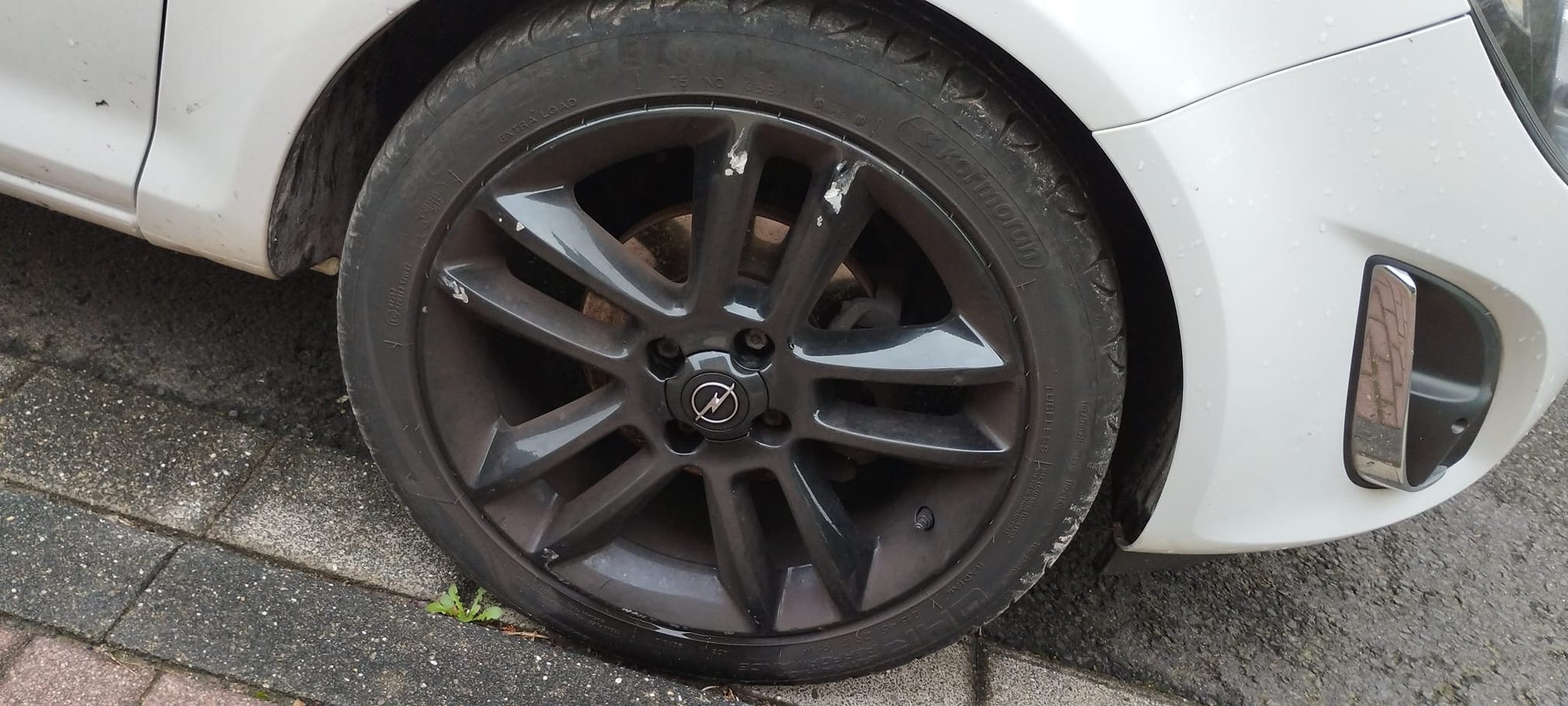 OPEL Corsa — zdjęcie 9