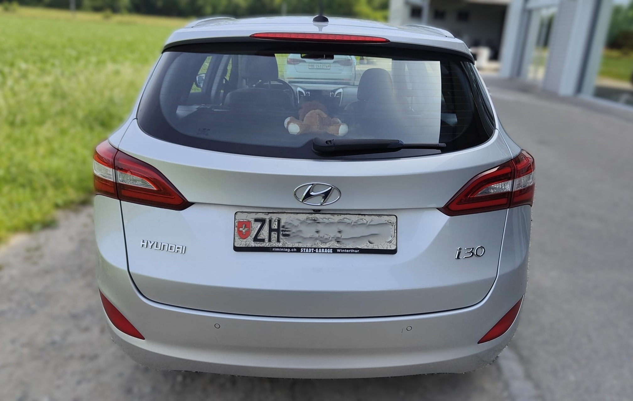 HYUNDAI i30 1.6 CRDI ISG — zdjęcie 6