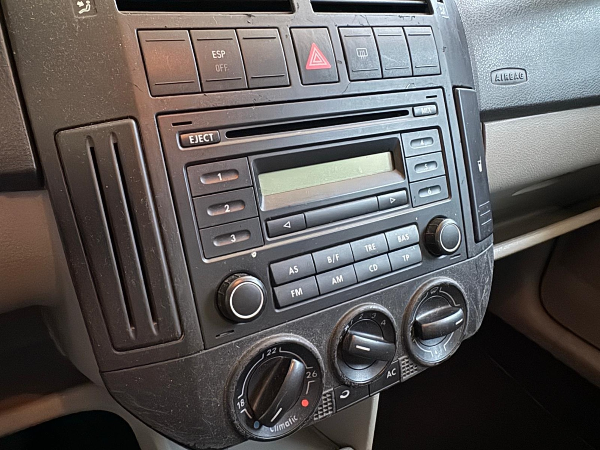 VW Polo — zdjęcie 12