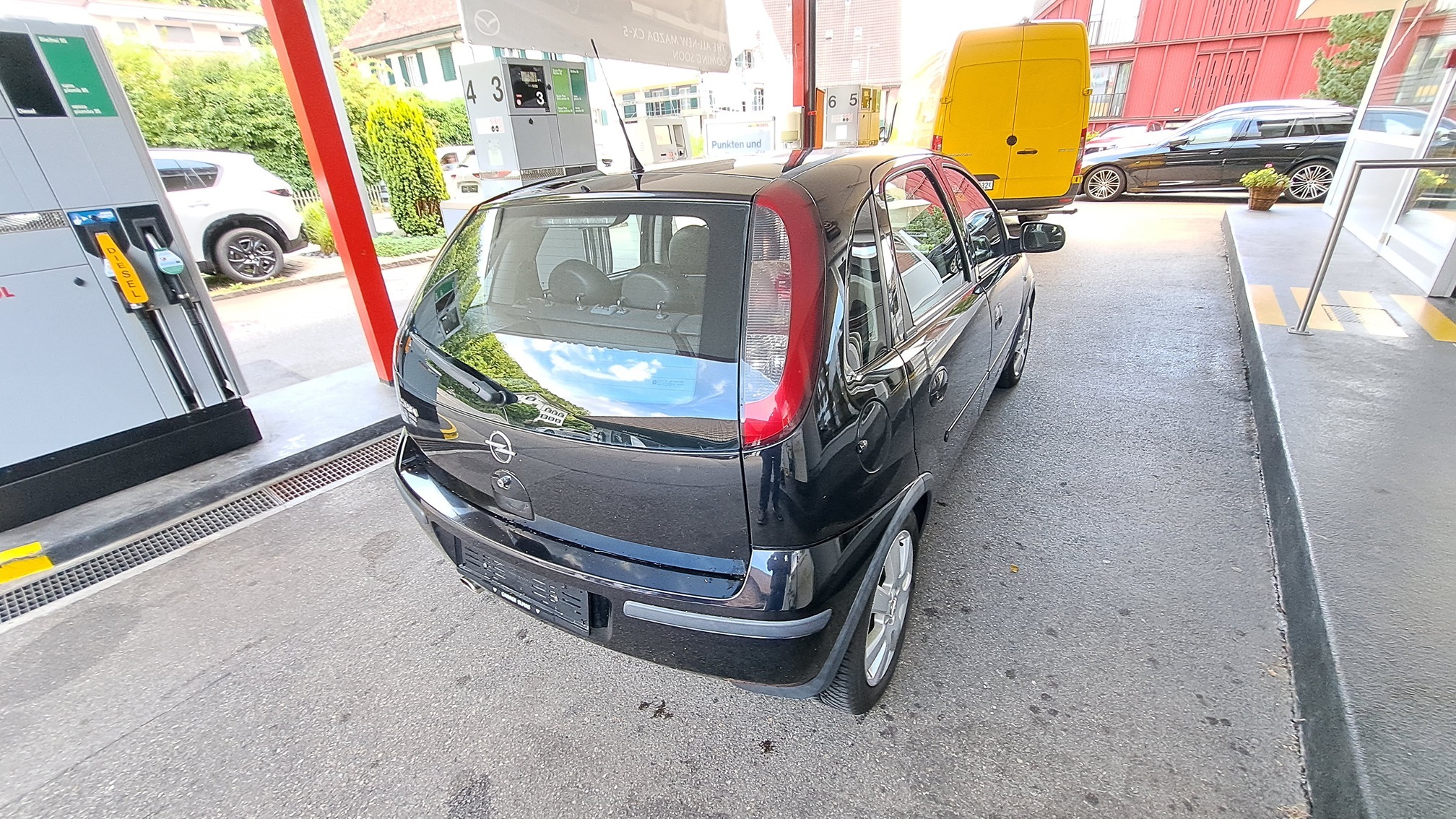 OPEL Corsa C10 — zdjęcie 2