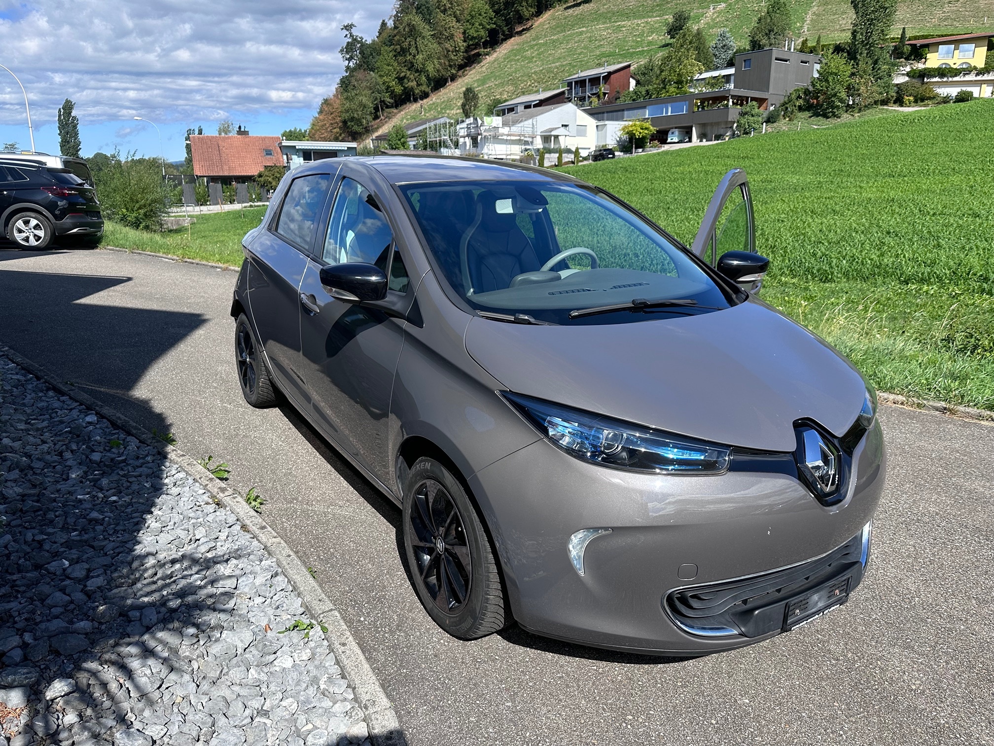 RENAULT Zoe — zdjęcie 2