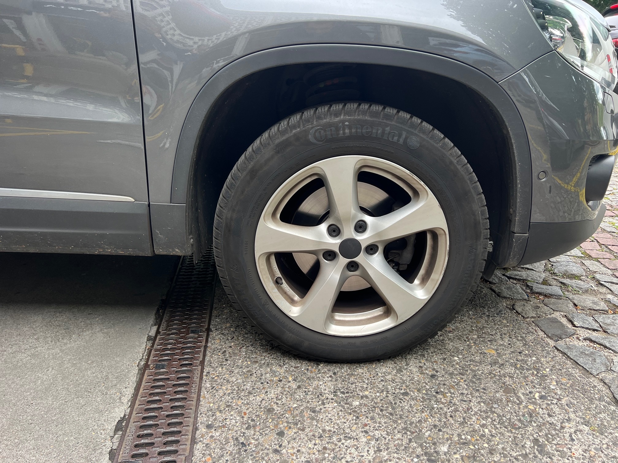VW tiguan 2.0 — zdjęcie 8