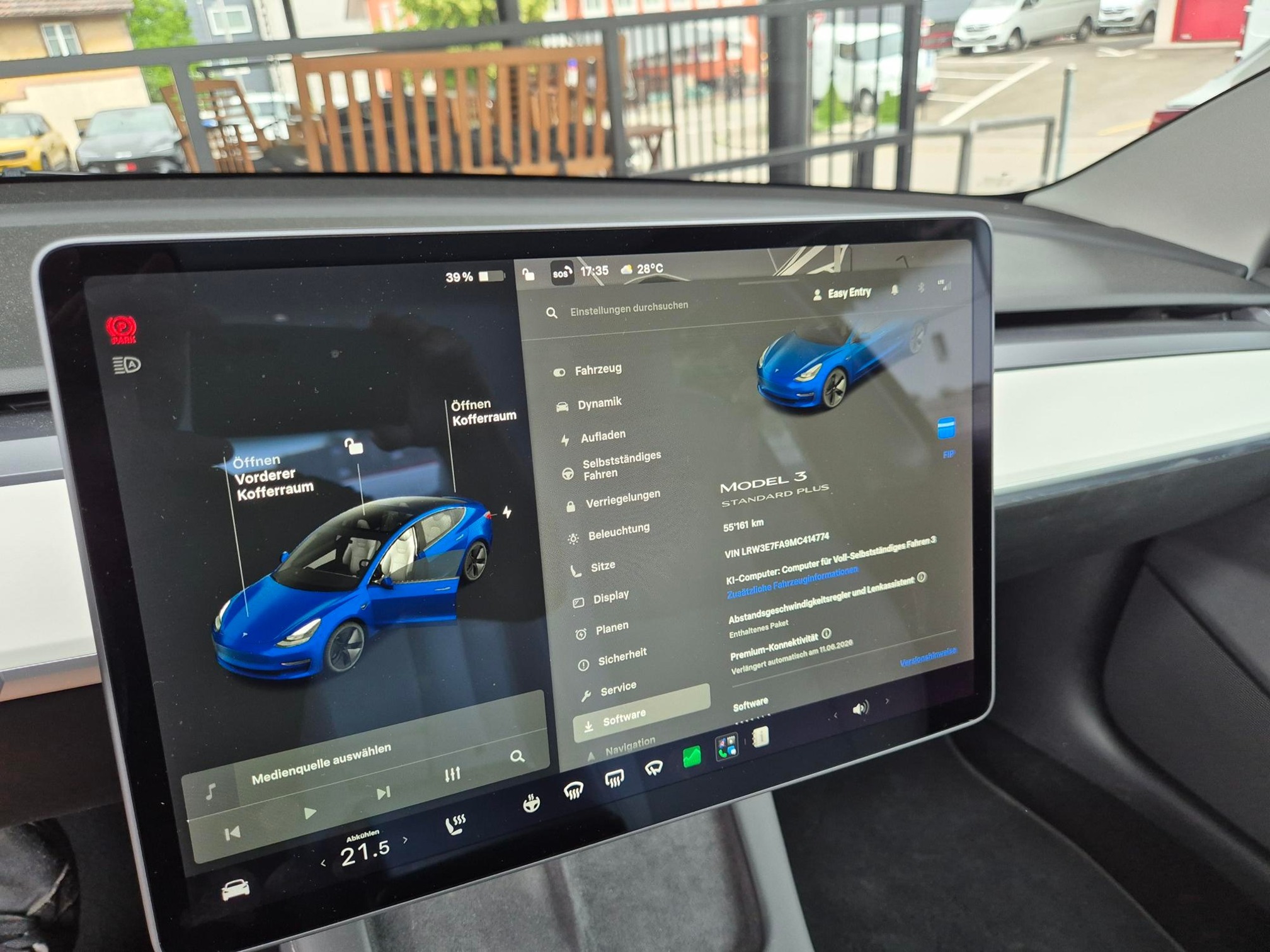 TESLA Model 3 SR RWD P — zdjęcie 13