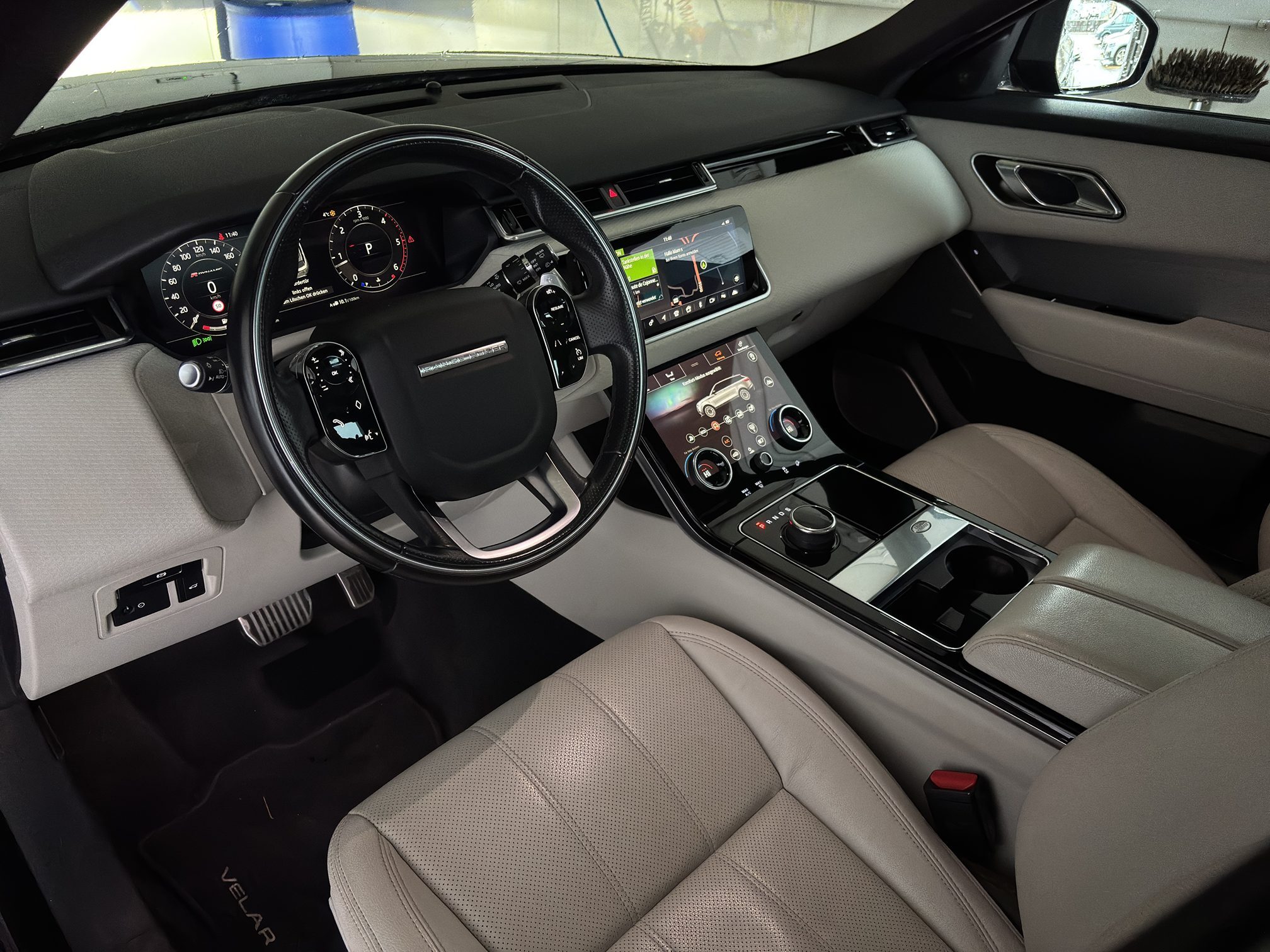 LAND ROVER Land-Rover RR Vel — zdjęcie 11
