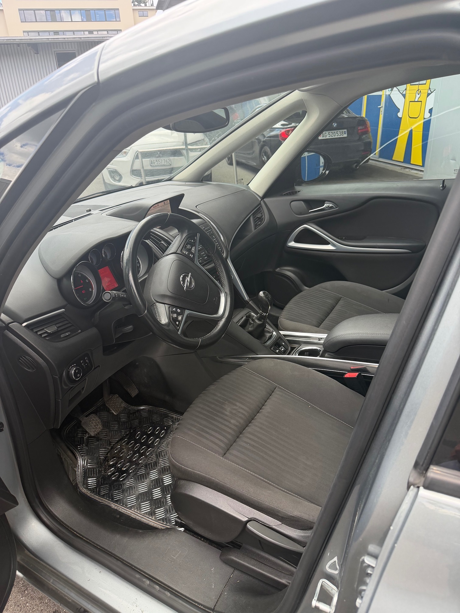 OPEL Zafira C 20DT 7 Plätzer — zdjęcie 11