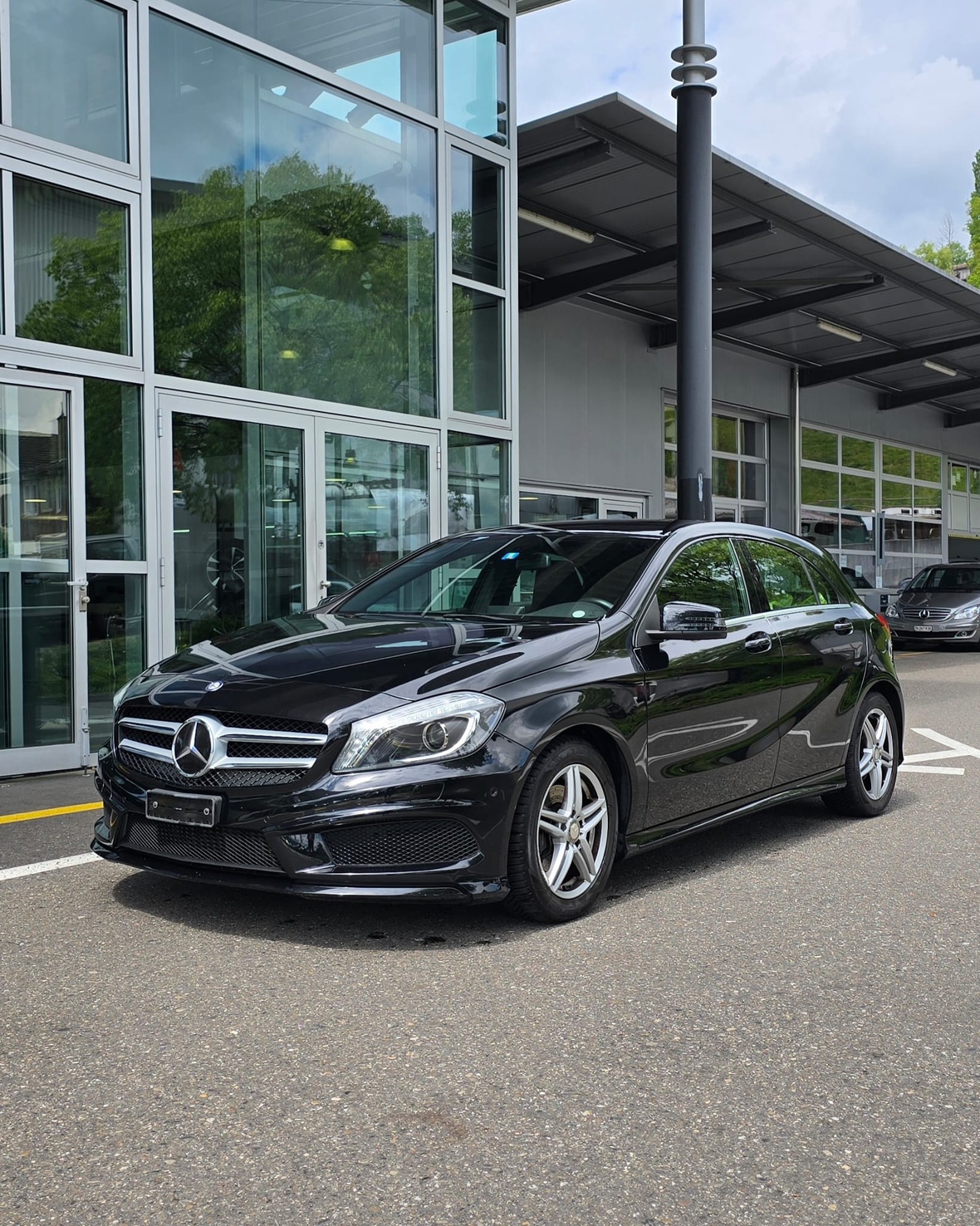 MERCEDES-BENZ A 200 — zdjęcie 1