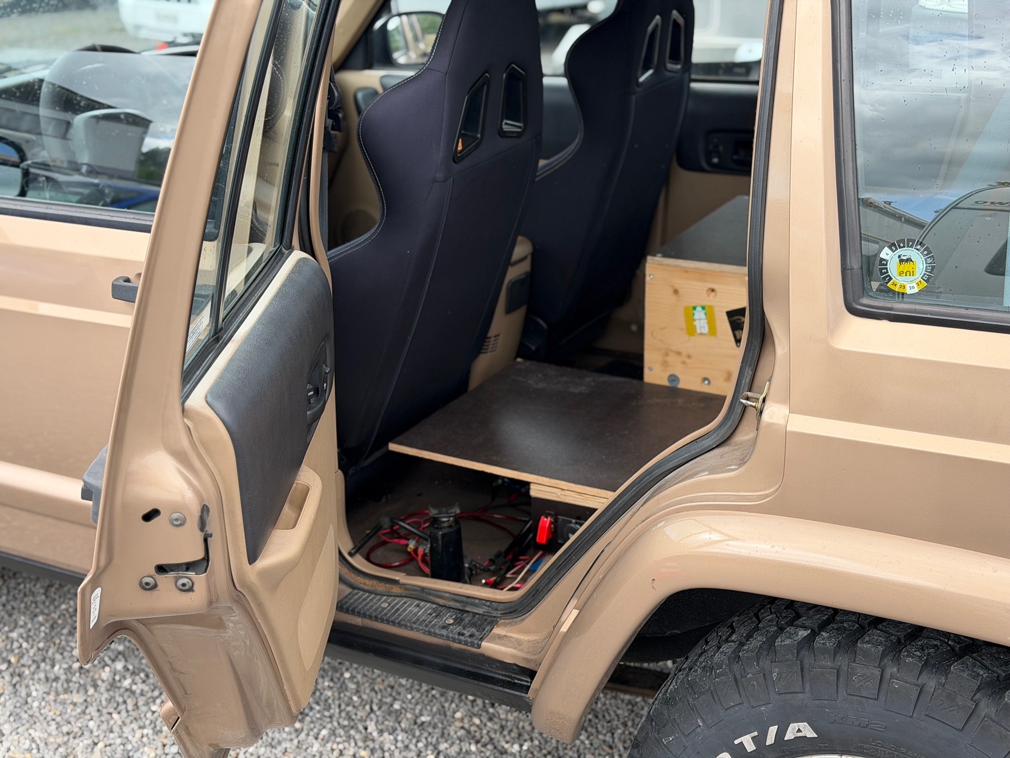 JEEP Cherokee 4.0 — zdjęcie 9