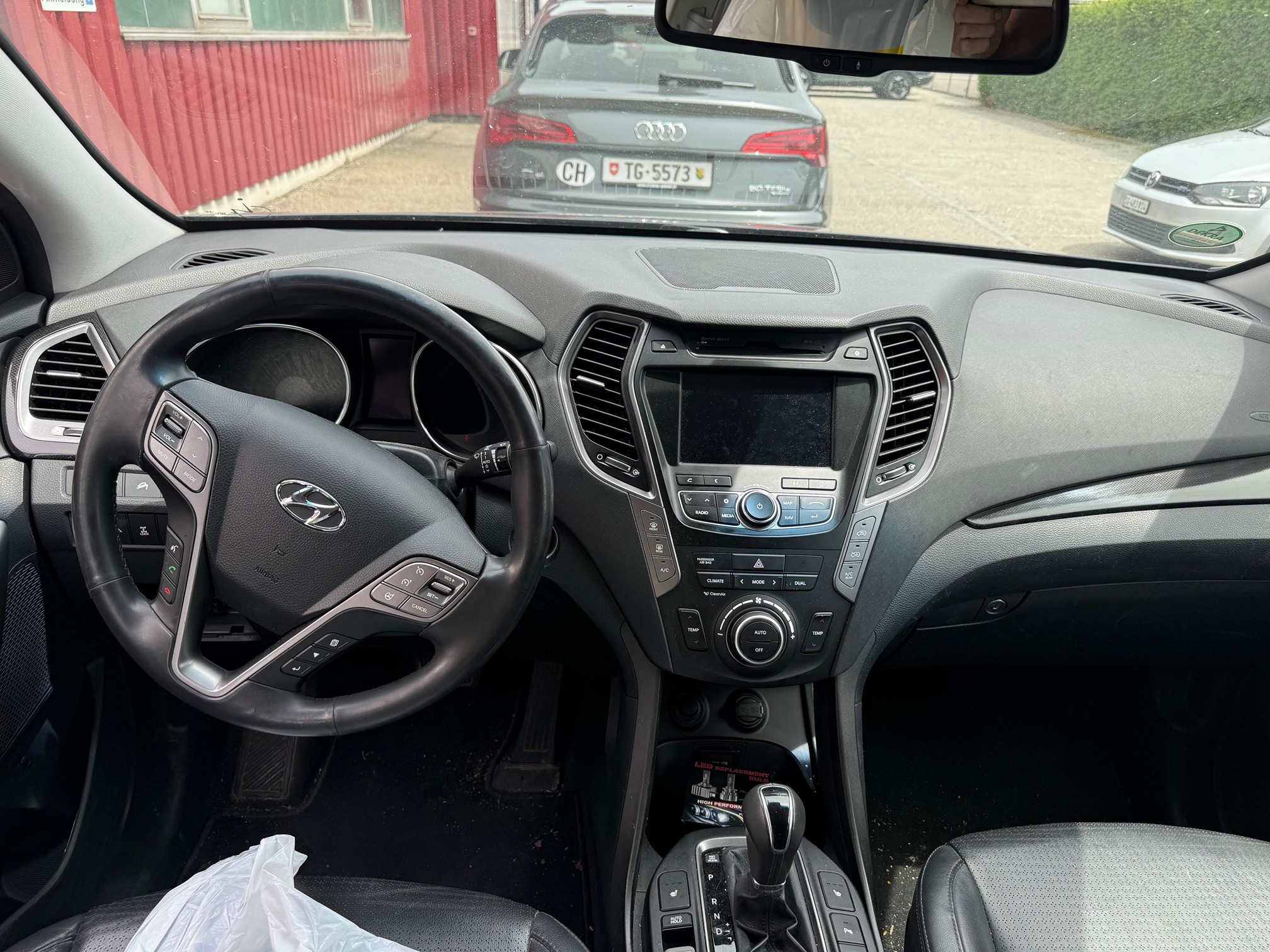HYUNDAI Santa Fe 2.2 CRDI — zdjęcie 11