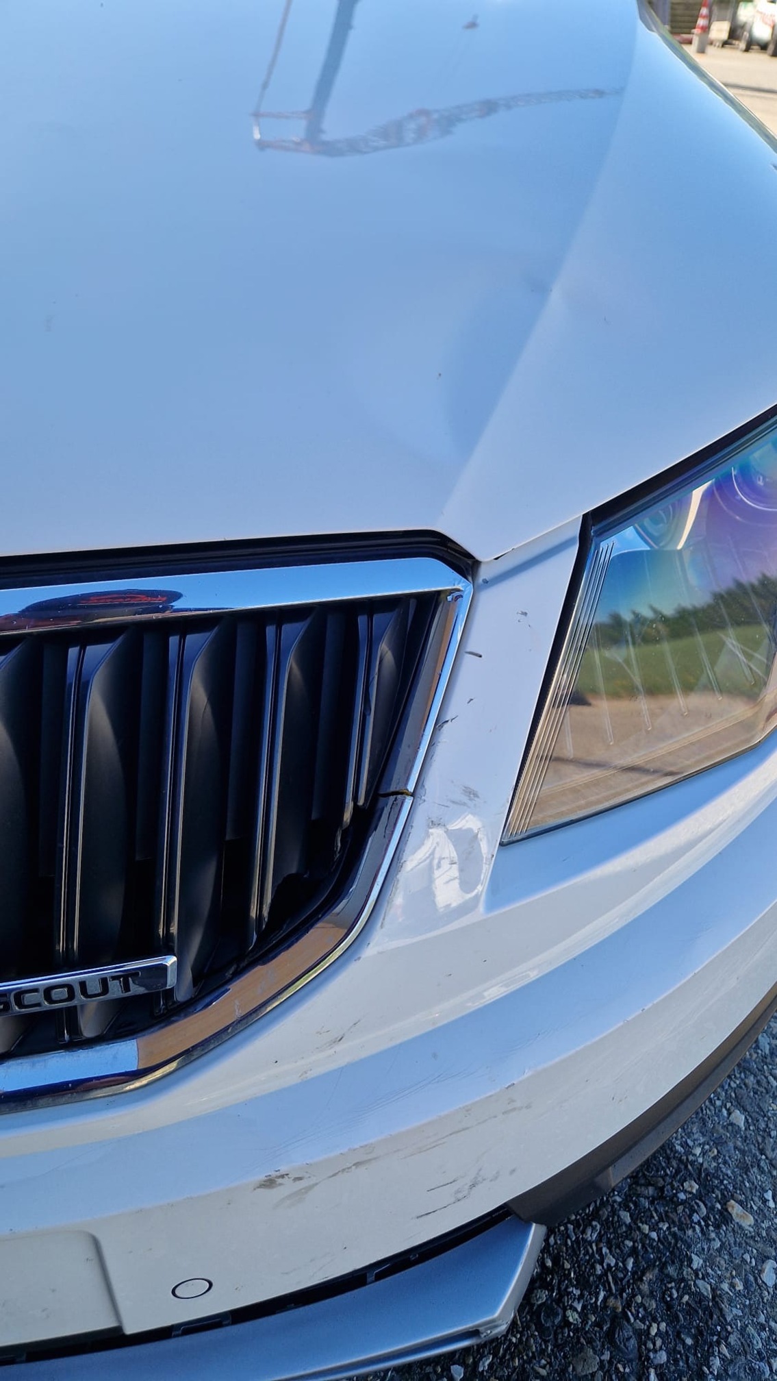 SKODA Octavia Scout 2.0 — zdjęcie 7