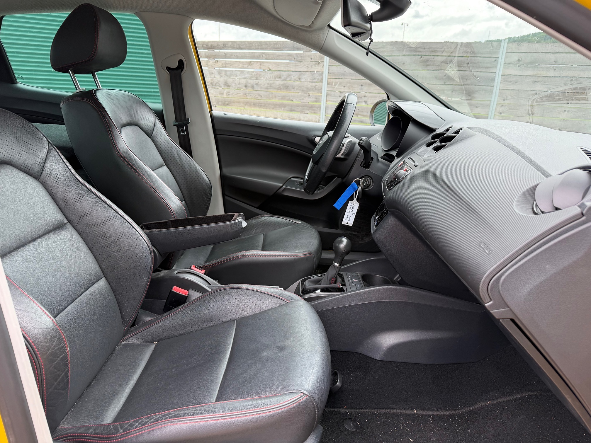 SEAT Ibiza 1.4TFSI — zdjęcie 11