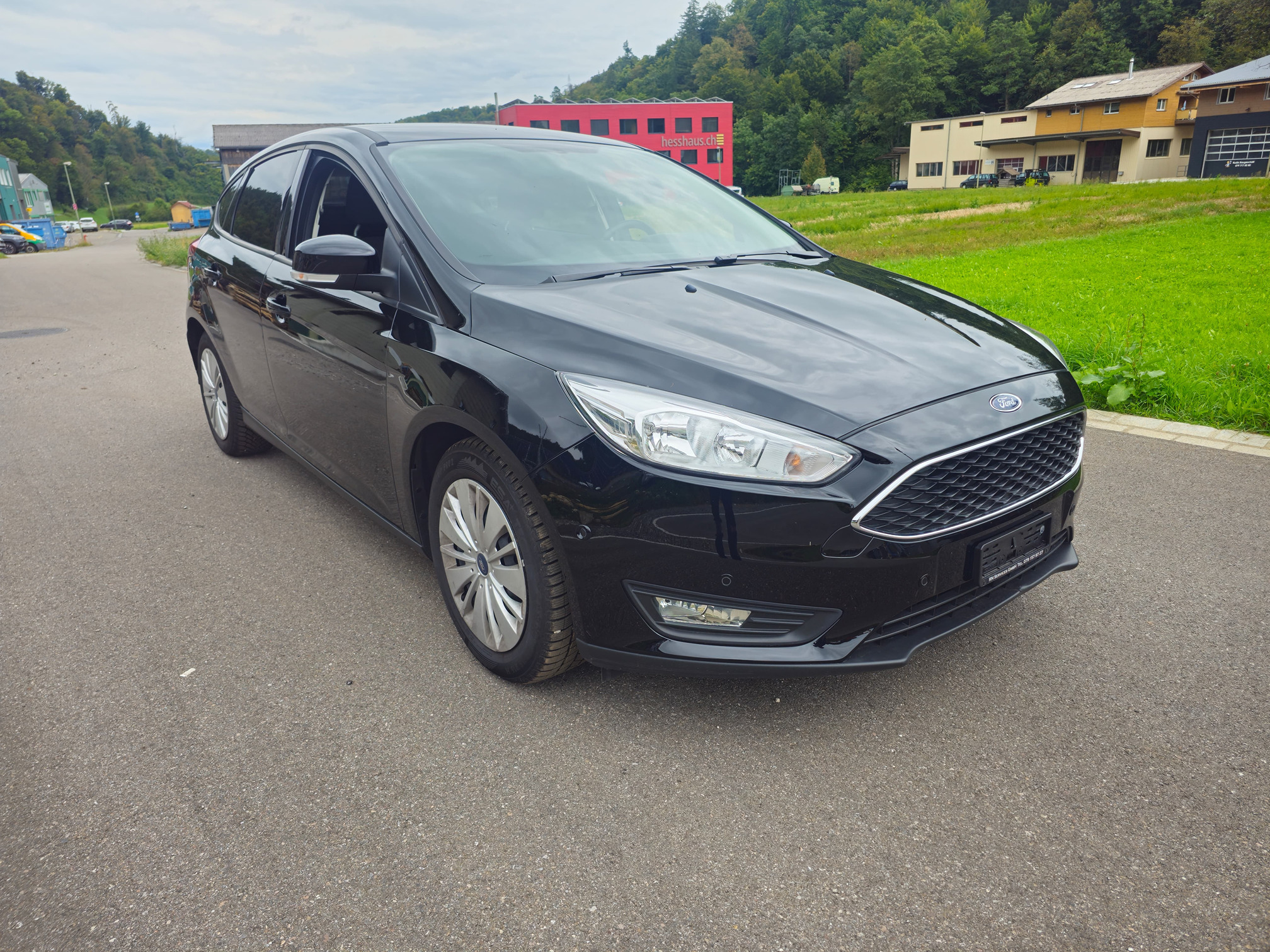 FORD Focus 1.0SCTi ECO — zdjęcie 2