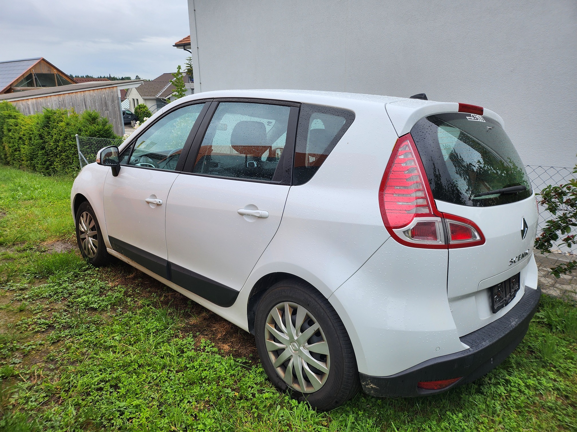 RENAULT Scenic TCe 130 — zdjęcie 2