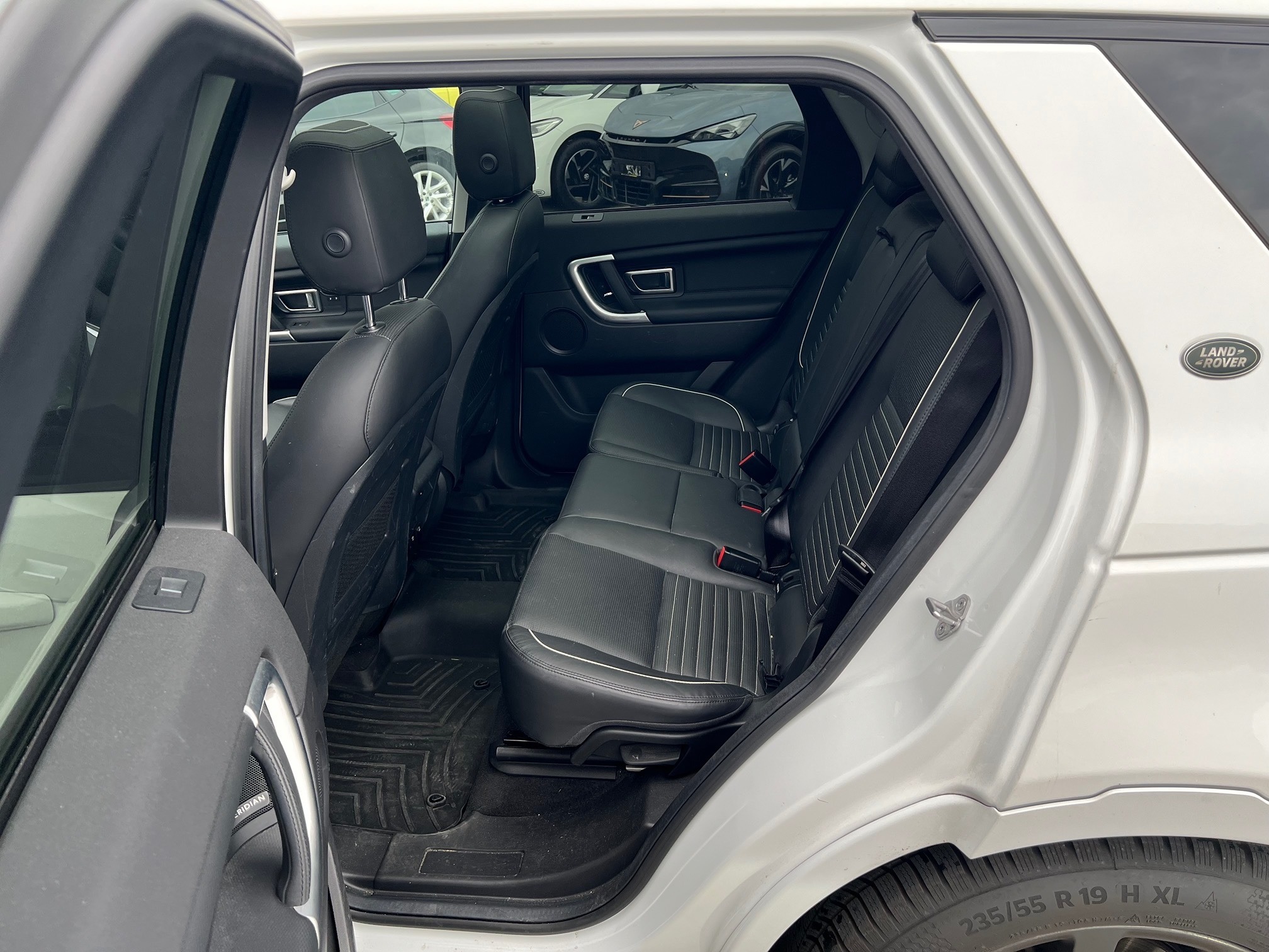 LAND ROVER DiscoverySp.TD4 — zdjęcie 6