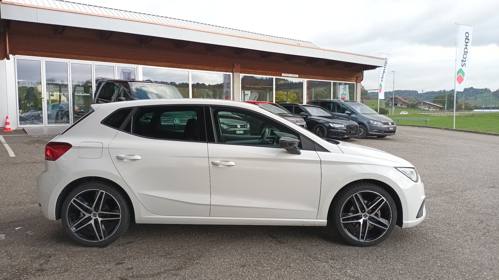 SEAT IBIZA — zdjęcie 4