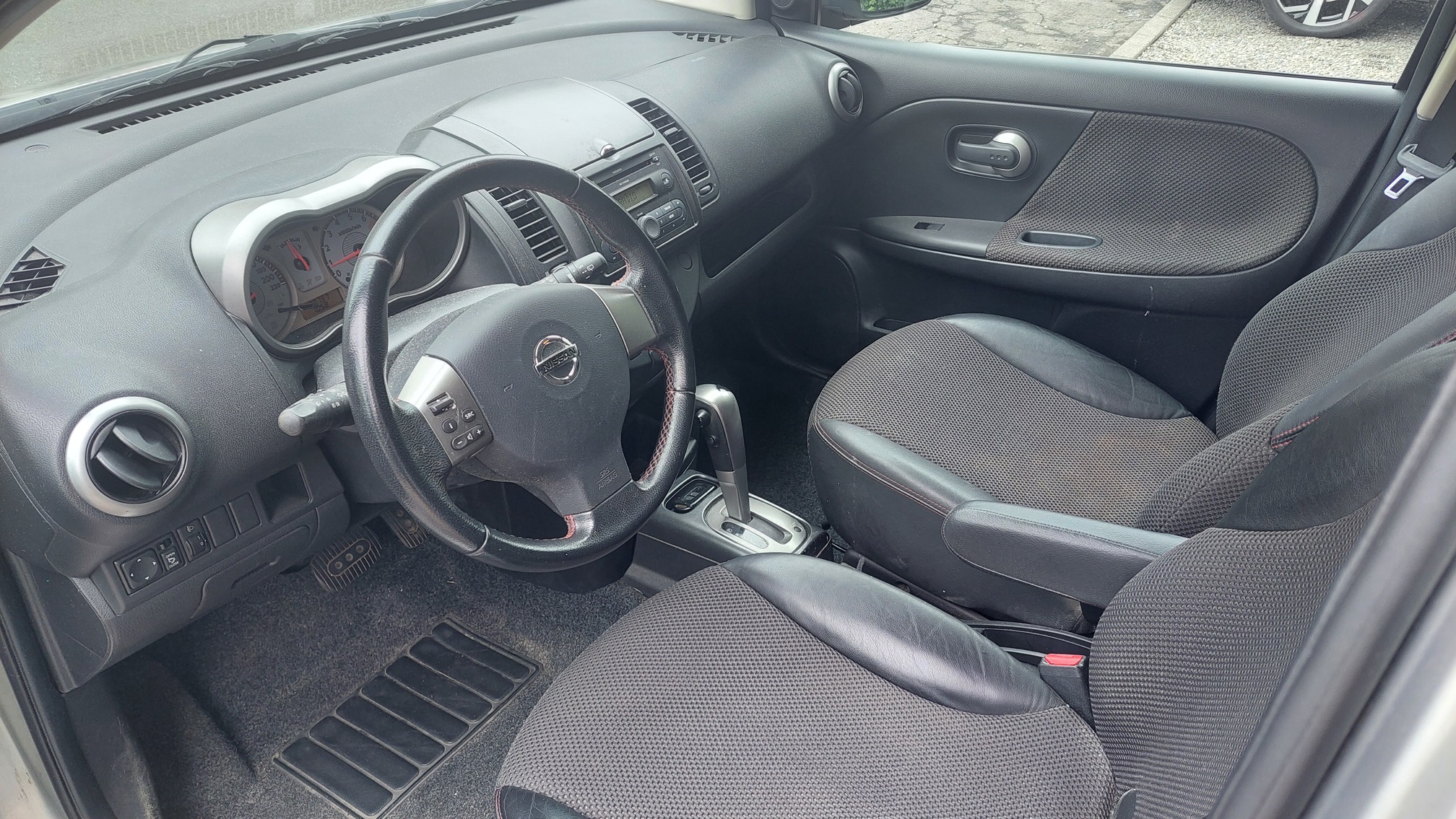 NISSAN Note 1.6 tekna Automat — zdjęcie 13