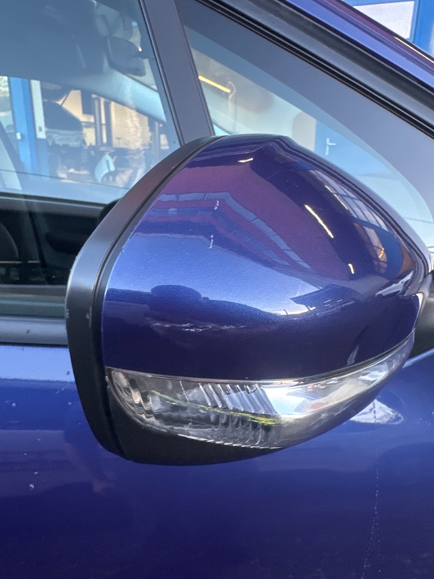 PEUGEOT 208 1.4 VTi — zdjęcie 11