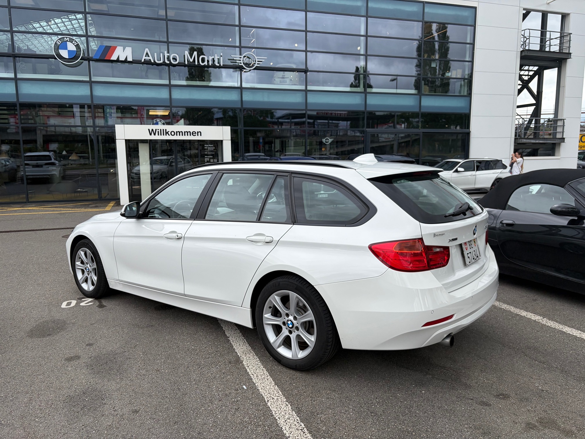 BMW 320i xDrive — zdjęcie 5