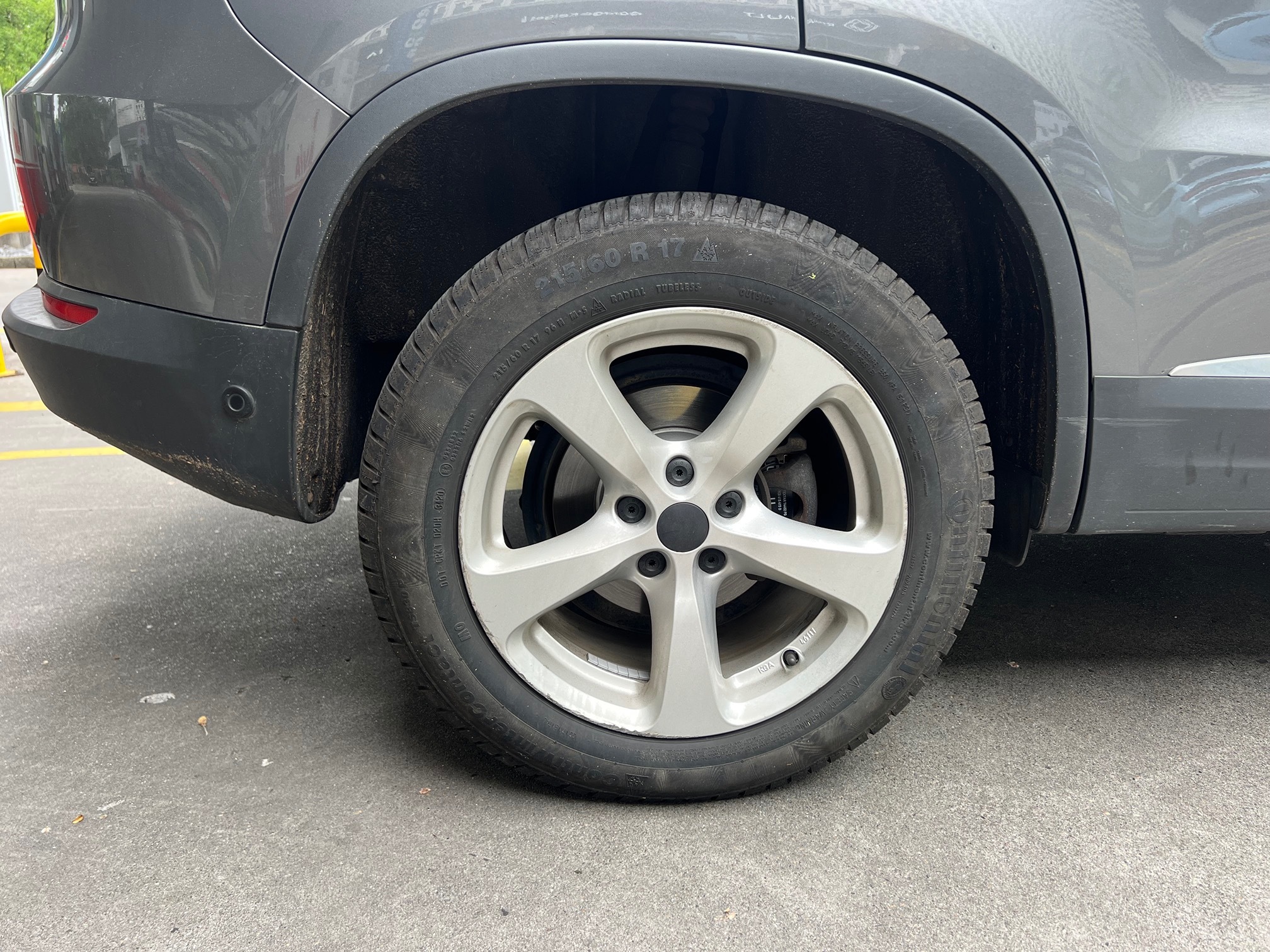 VW tiguan 2.0 — zdjęcie 7