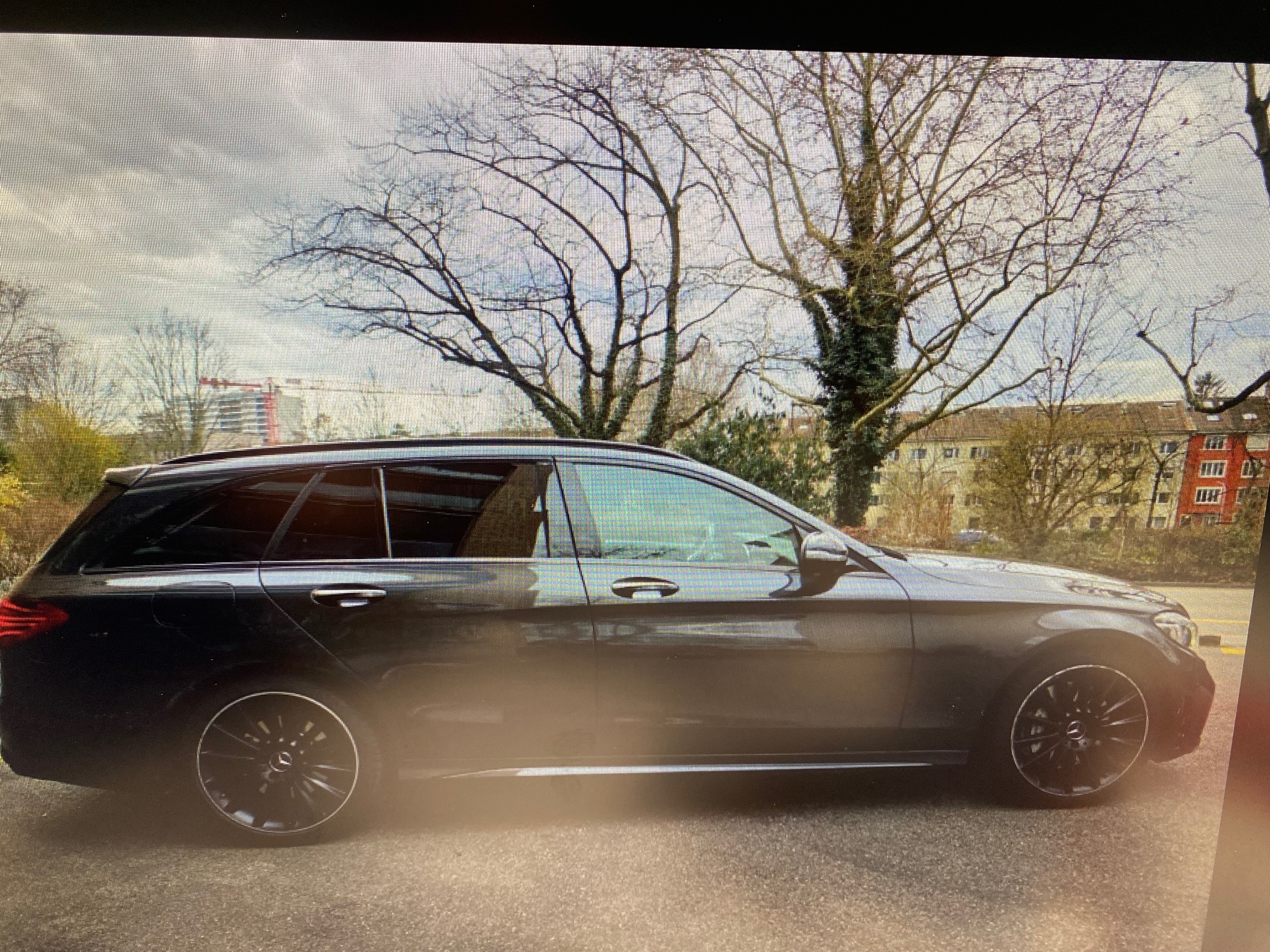 MERCEDES-BENZ AMG C 43 4matic Kombi — zdjęcie 2