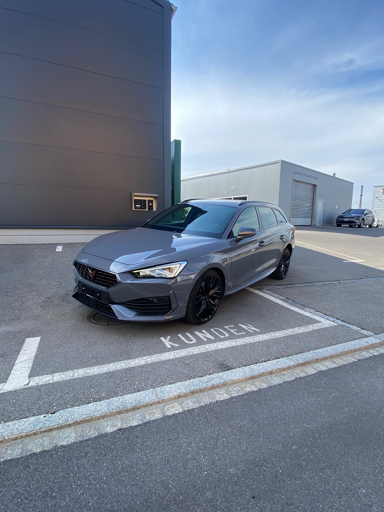 SEAT Cupra Leon SPeHyb — zdjęcie 2