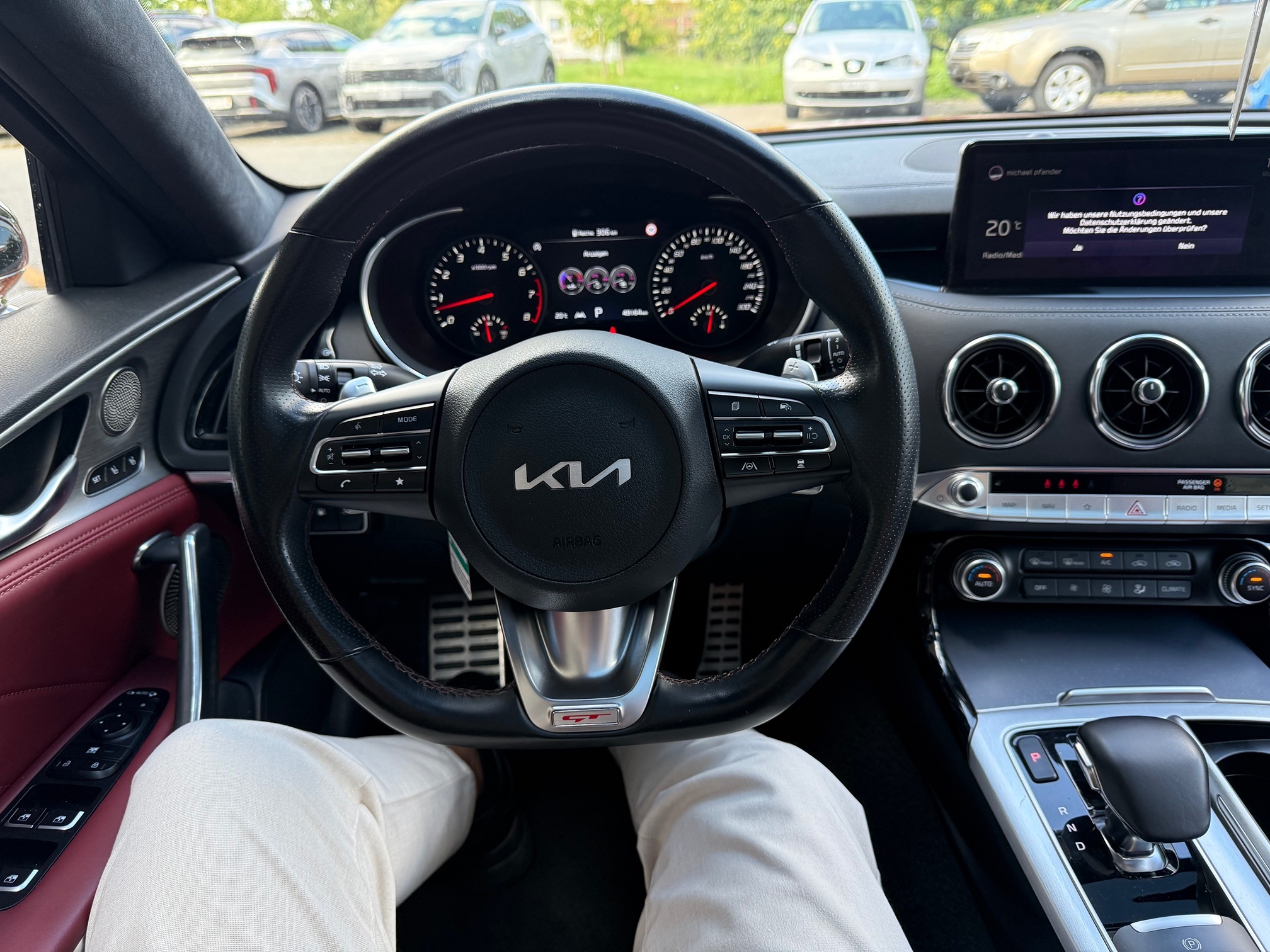 KIA Stinger 3.3 AT — zdjęcie 13
