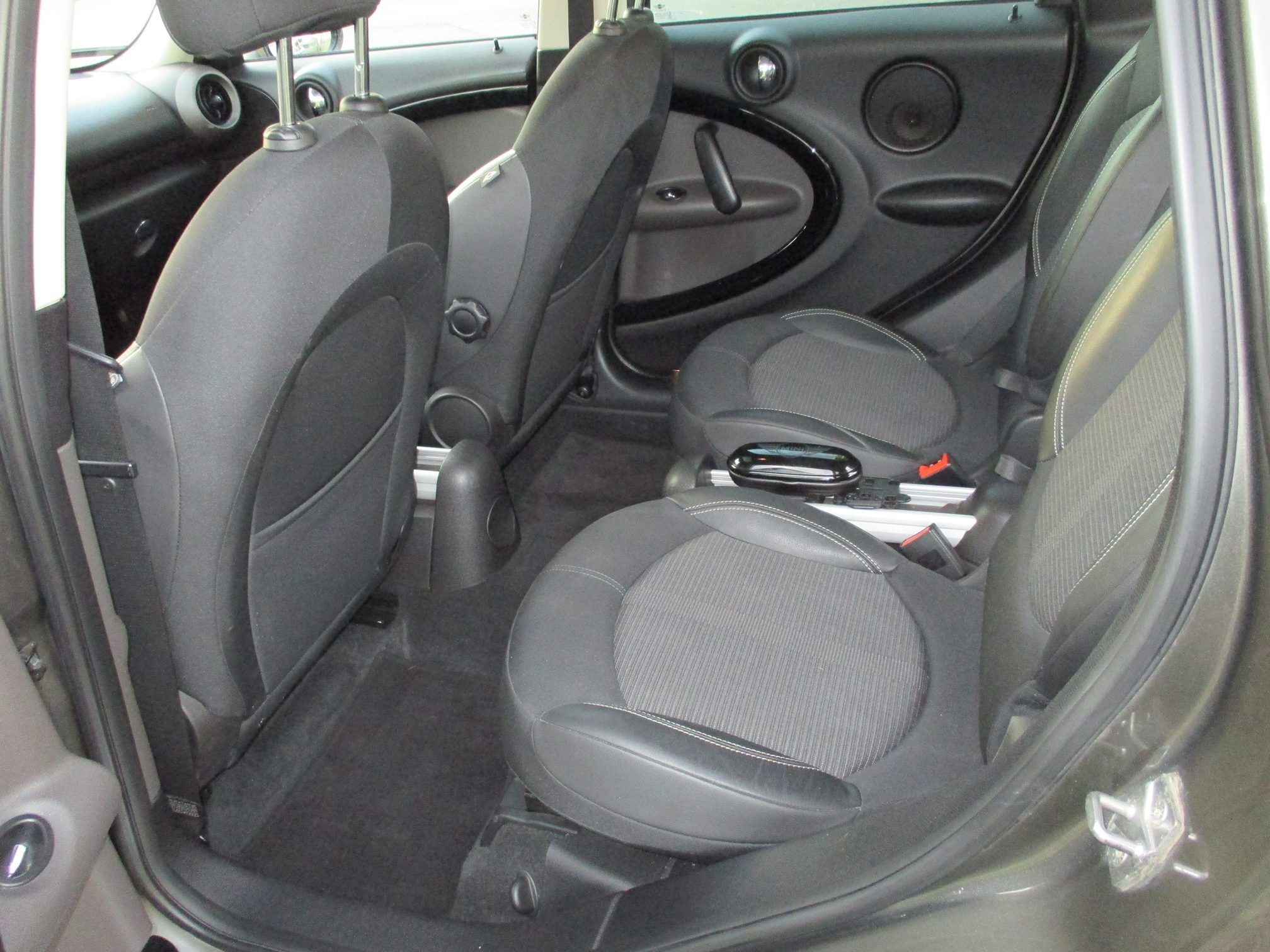 MINI Cooper D — zdjęcie 15