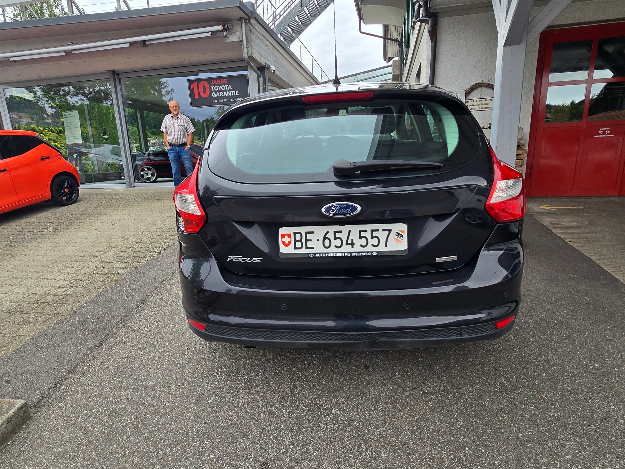 FORD Focus 1.0 SCTi — zdjęcie 8