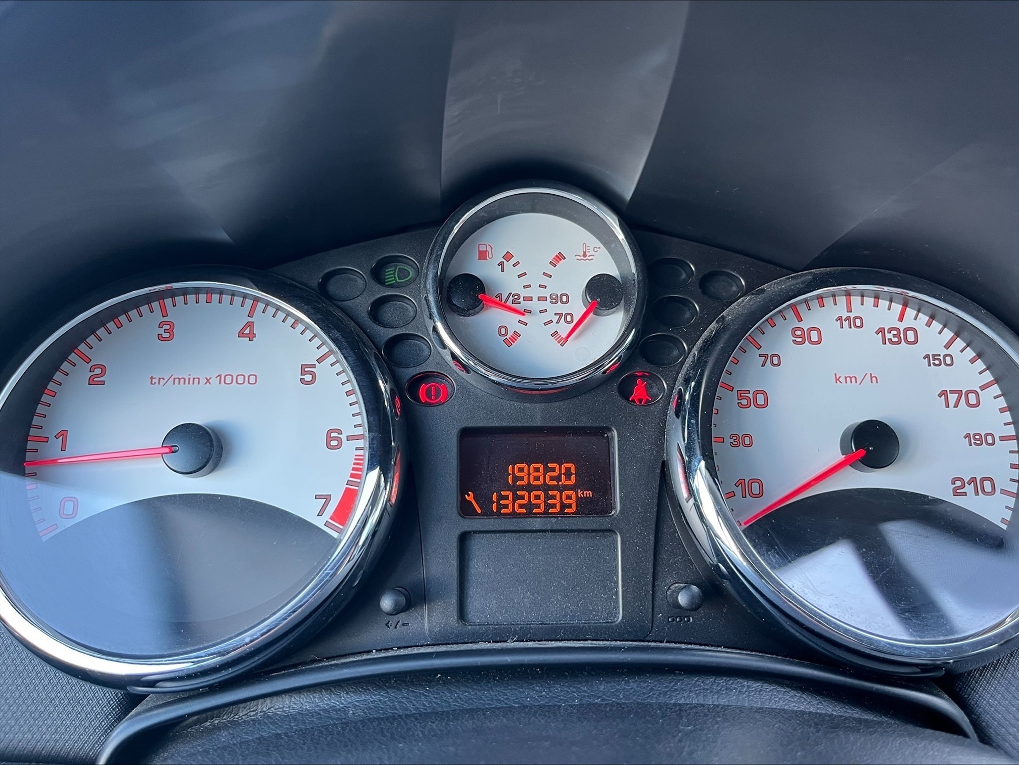 PEUGEOT 207 SW 1.4i 16V — zdjęcie 6