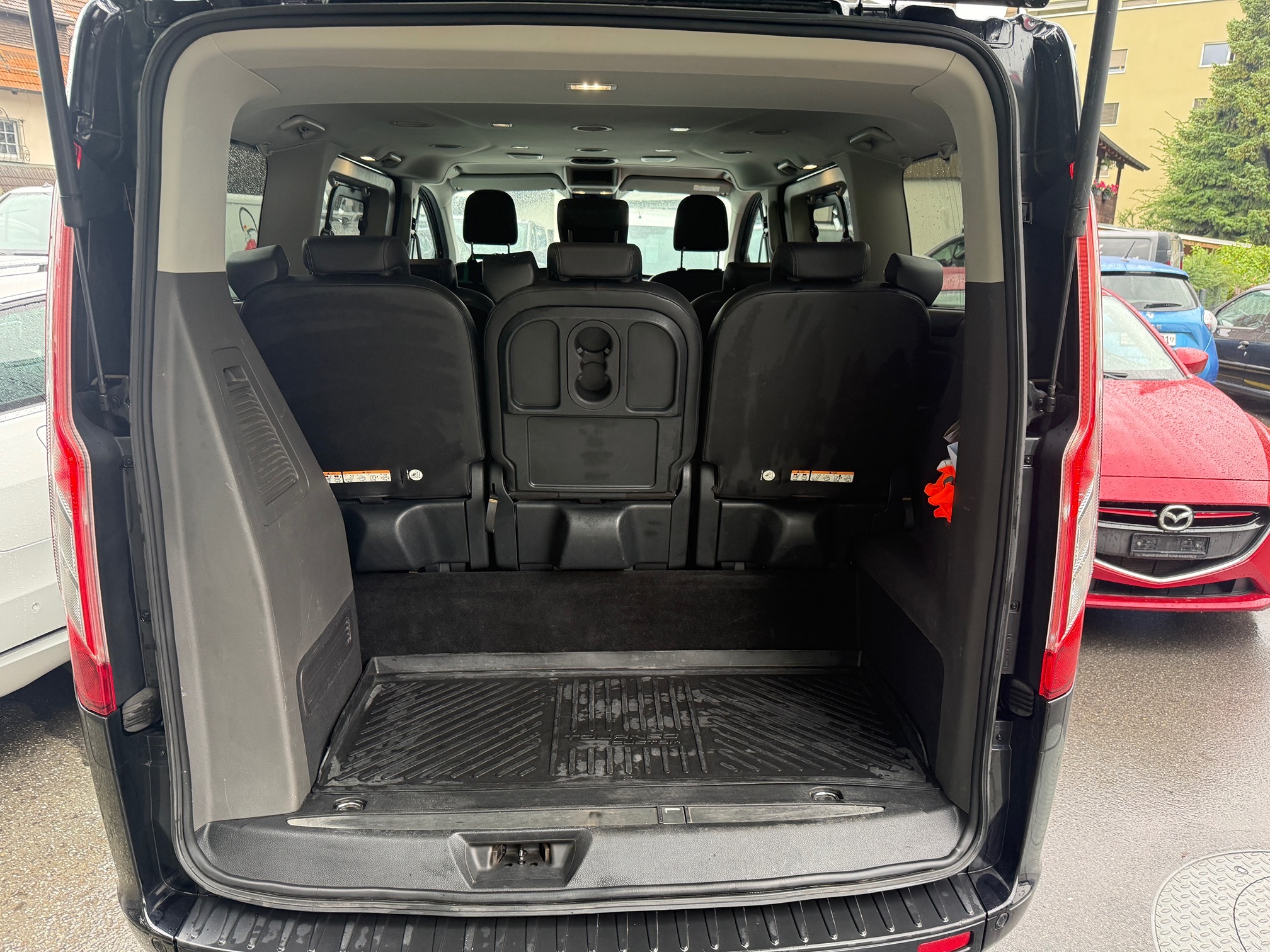 FORD Tourneo Custom — zdjęcie 13