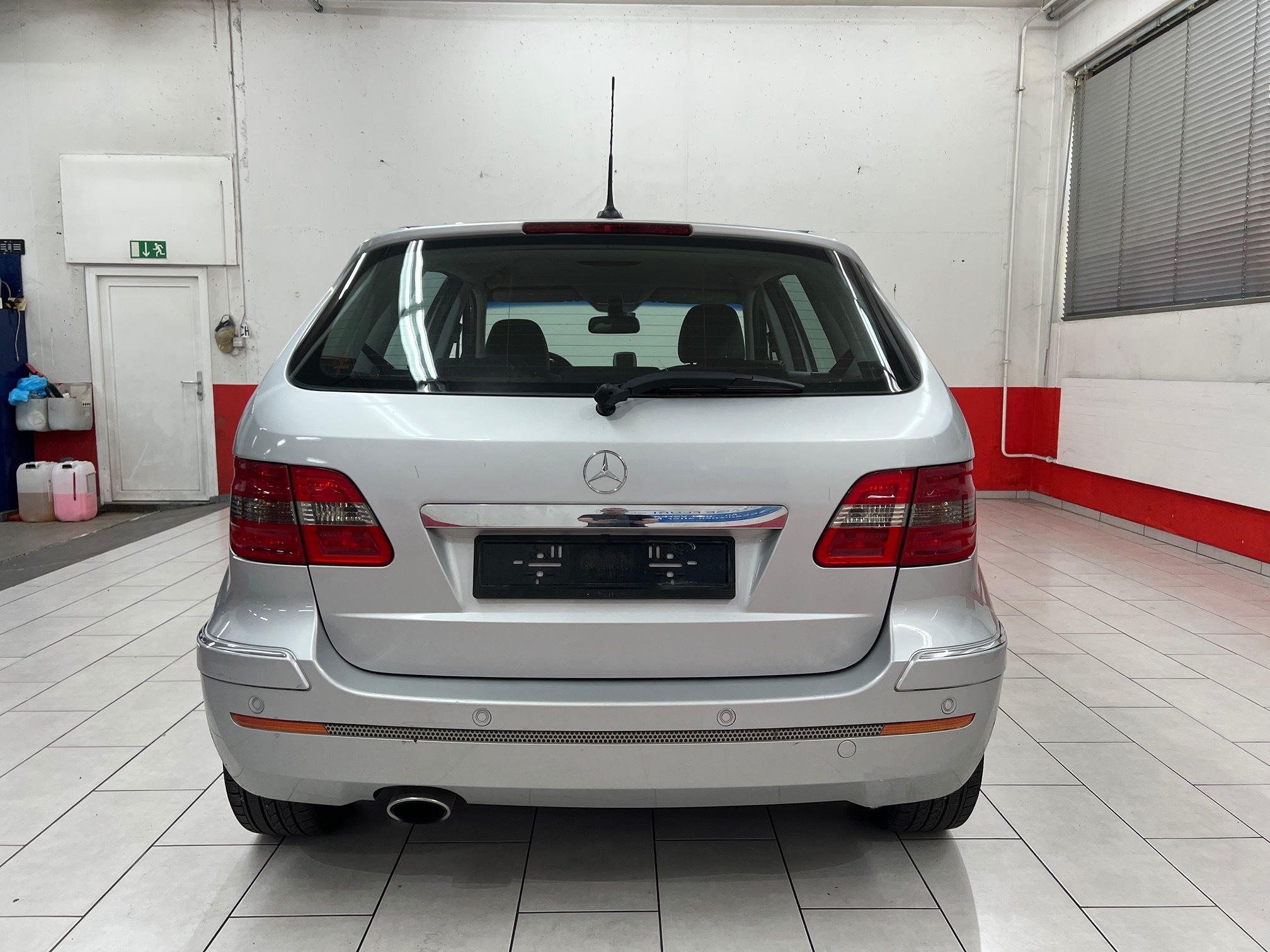 MERCEDES-BENZ B 200 CDI — zdjęcie 12
