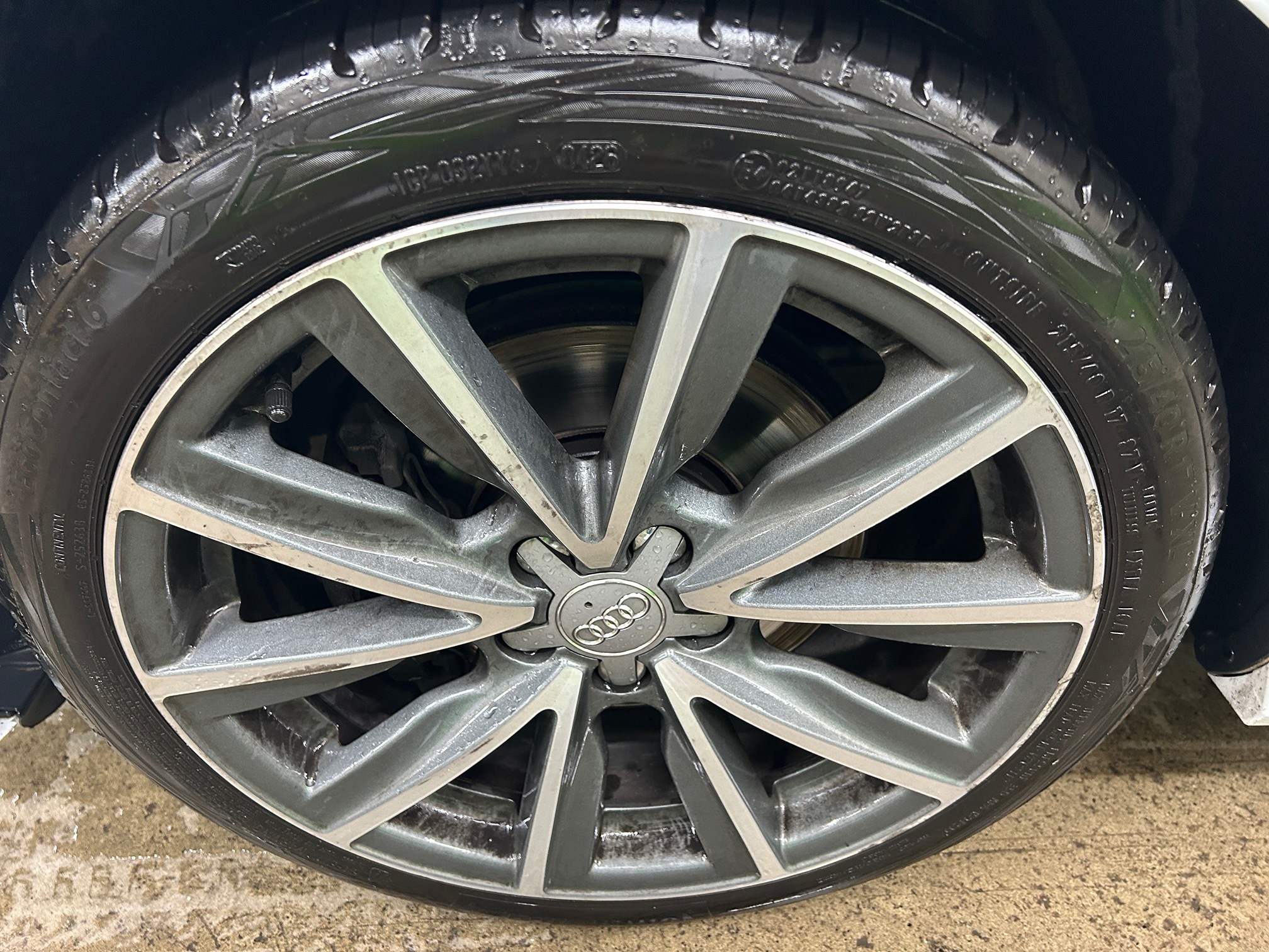 AUDI A1 SB 1.4TFSI — zdjęcie 13