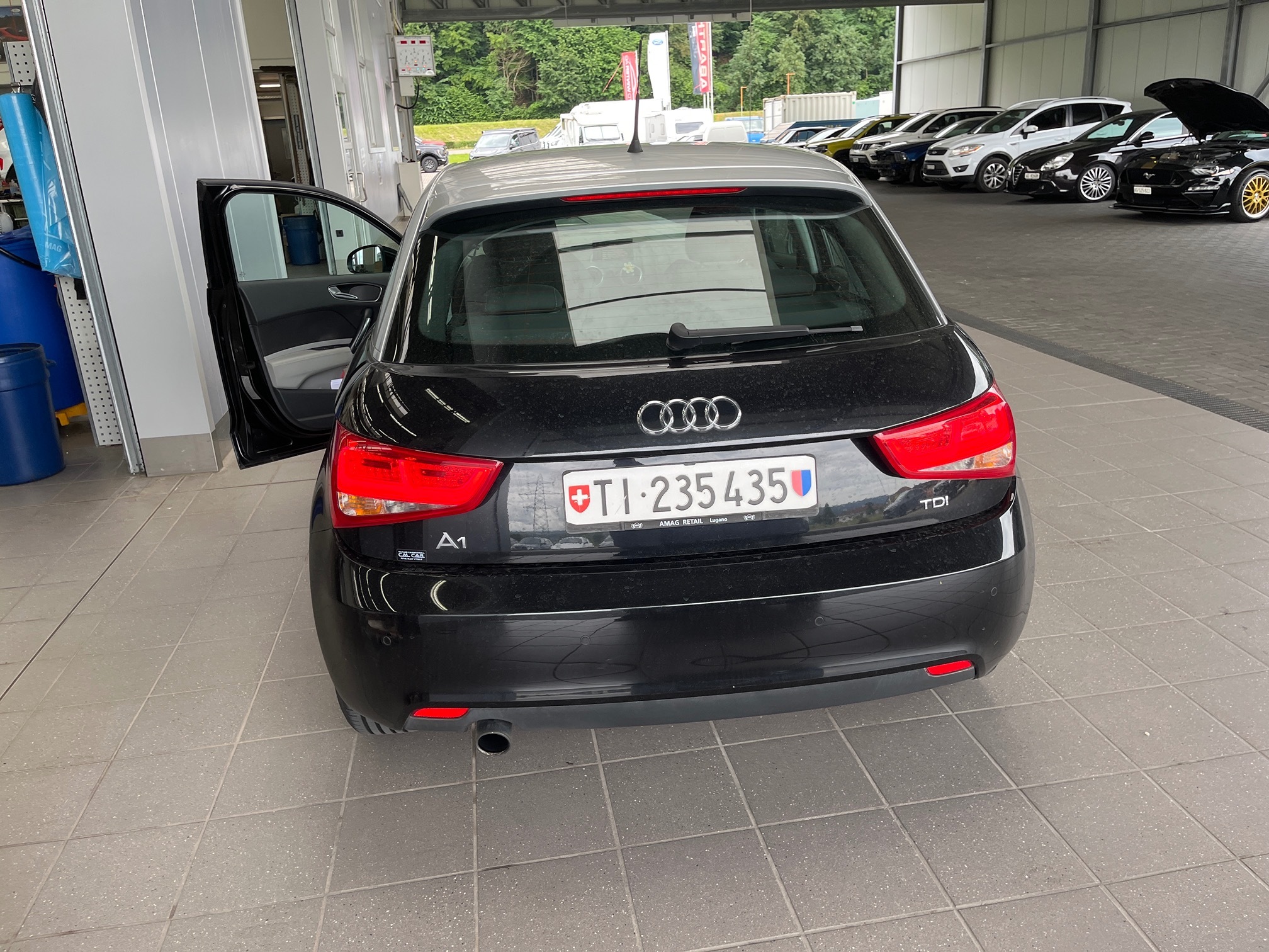 AUDI A1 1.6 SB D 99GR. — zdjęcie 4