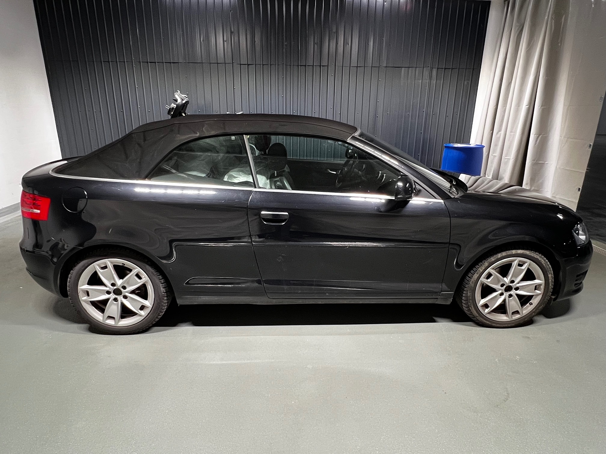 AUDI A3 Cabrio 2.0 TDI — zdjęcie 8