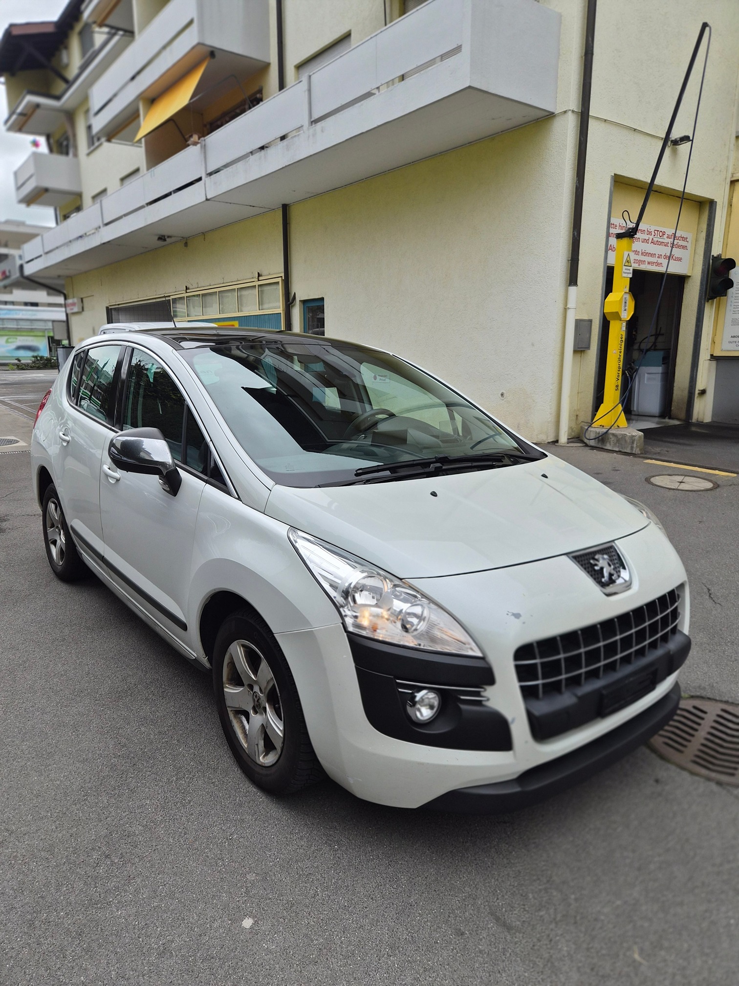 PEUGEOT 3008 — zdjęcie 11