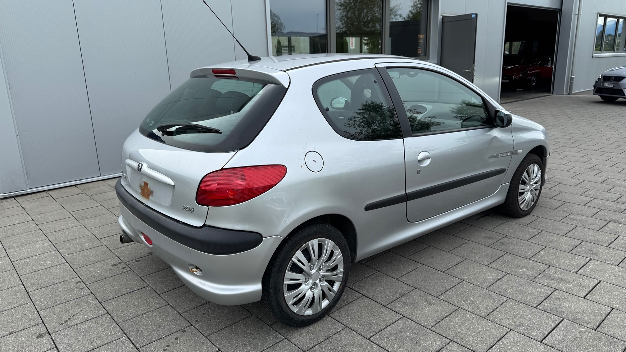 PEUGEOT 206 1.6 — zdjęcie 3