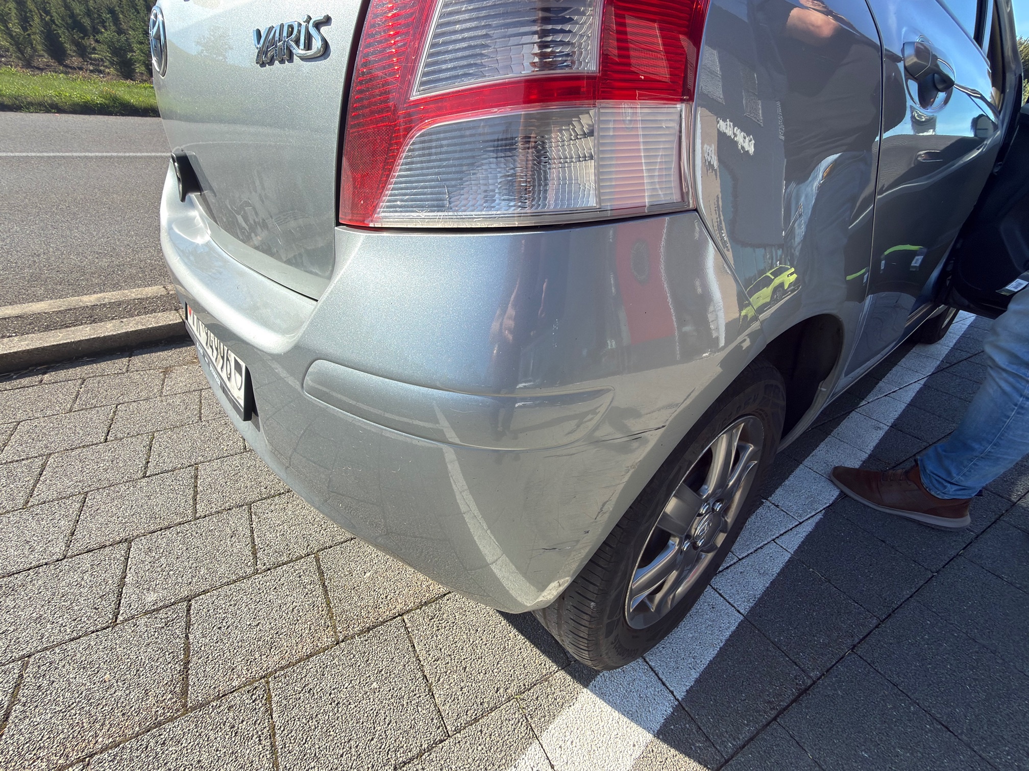 TOYOTA Yaris 1.33 — zdjęcie 13