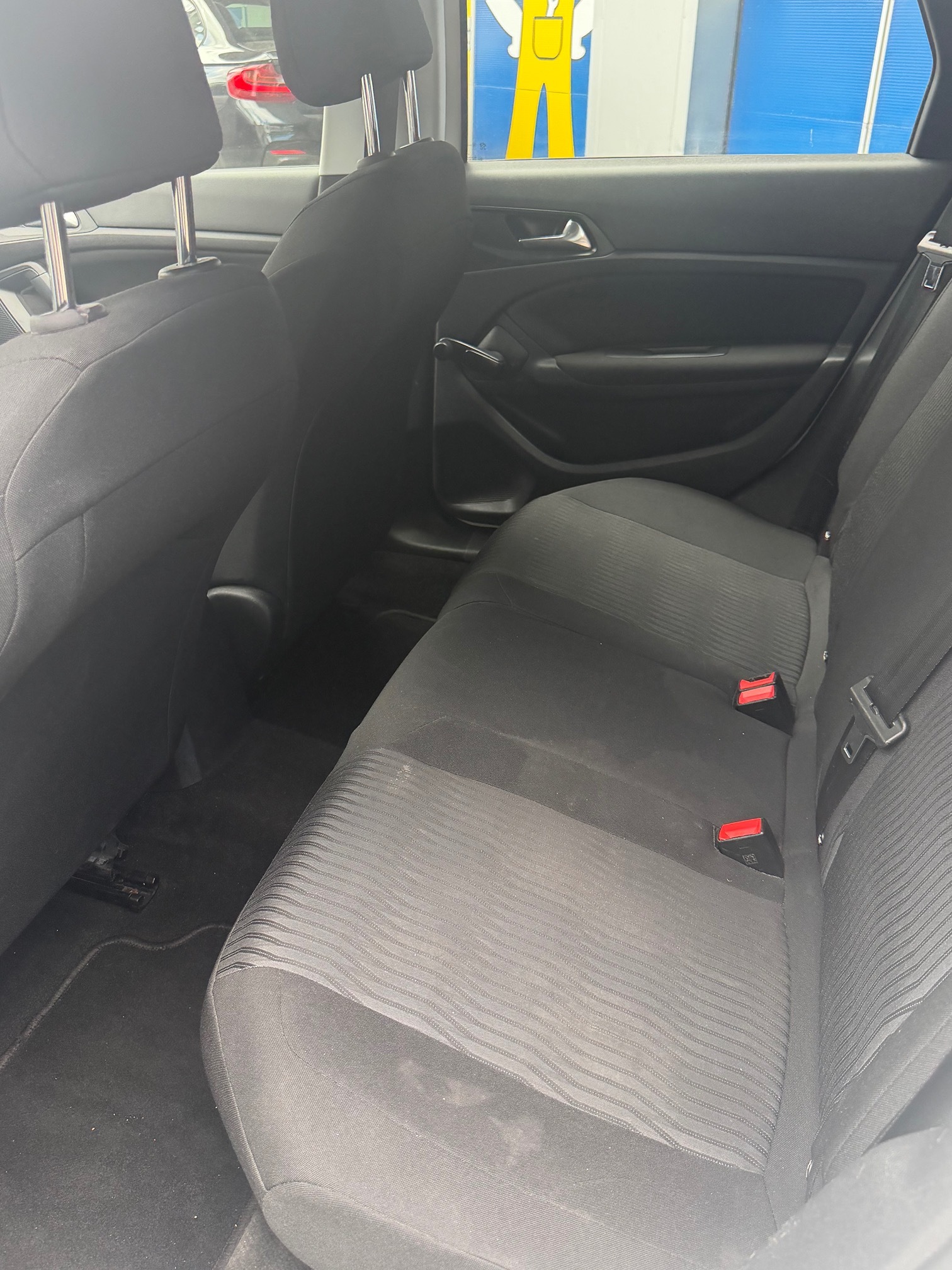 PEUGEOT 308 e-THP STT — zdjęcie 11