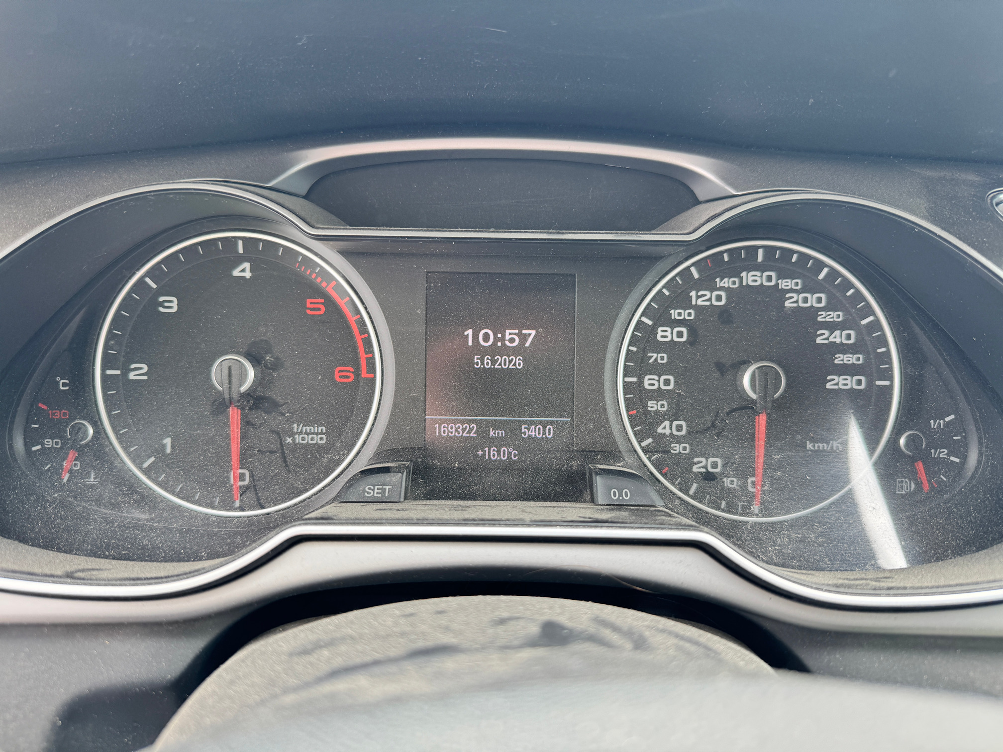 AUDI A4 Avant — zdjęcie 10