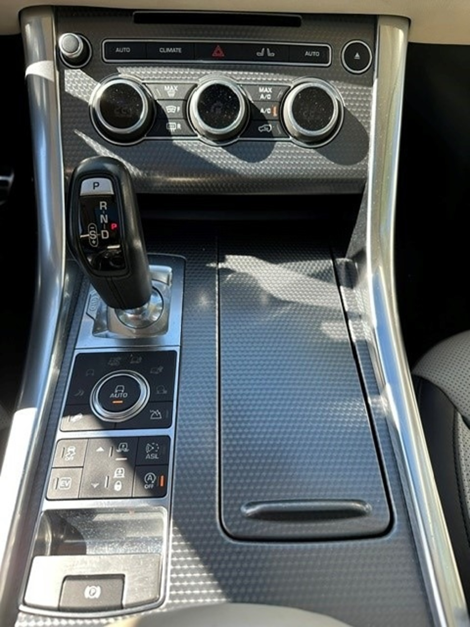 LAND ROVER Land-Rover RR Sport3.0HEV — zdjęcie 13