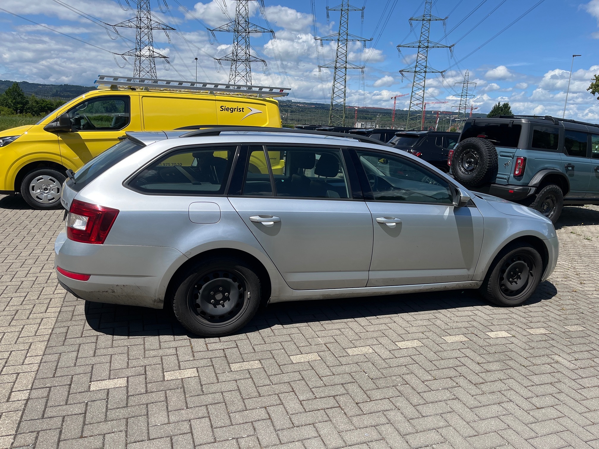 SKODA Octavia 1.4 Combi — zdjęcie 6